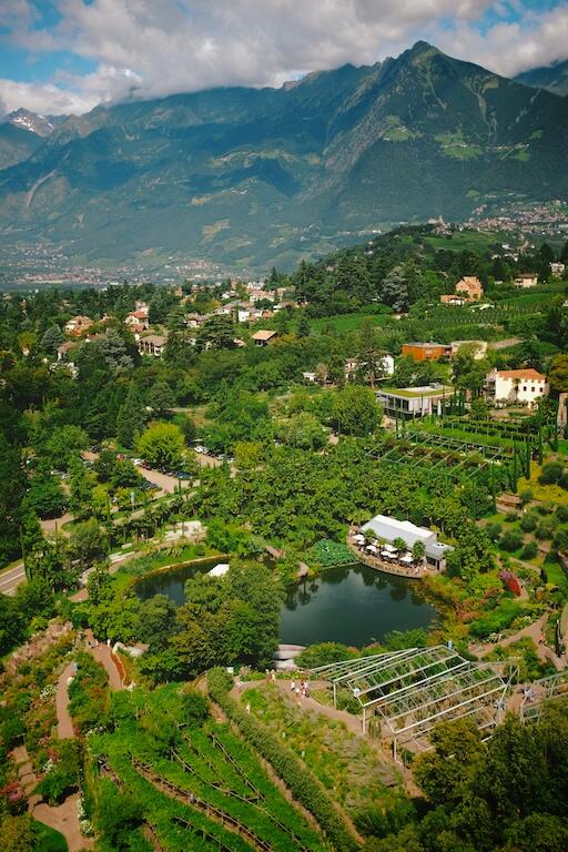 Bild ohne Beschreibung Bild ohne Beschreibung