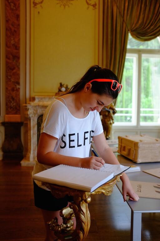 Bild ohne Beschreibung Bild ohne Beschreibung