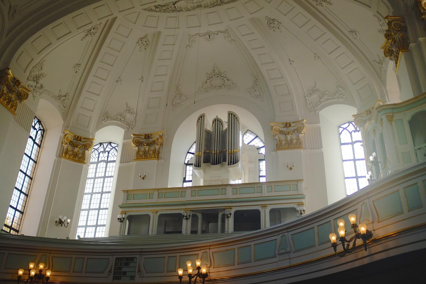 Bild ohne Beschreibung