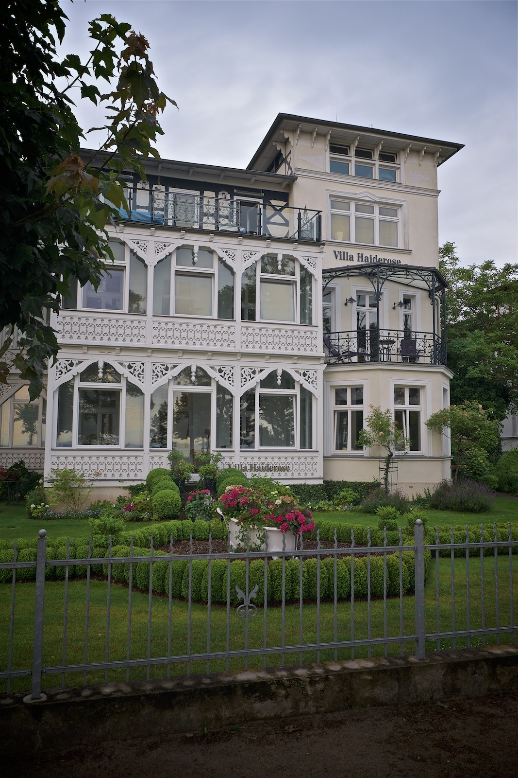 Bild ohne Beschreibung