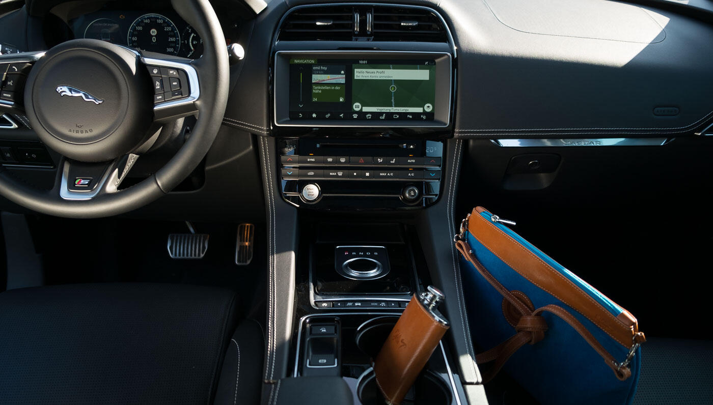 Bild ohne Beschreibung