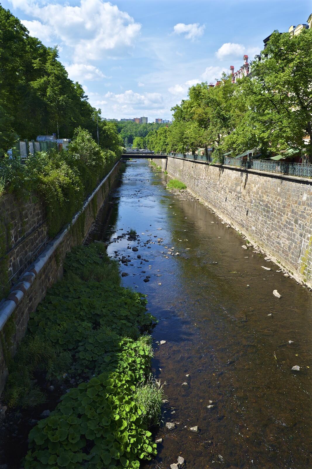 Bild ohne Beschreibung