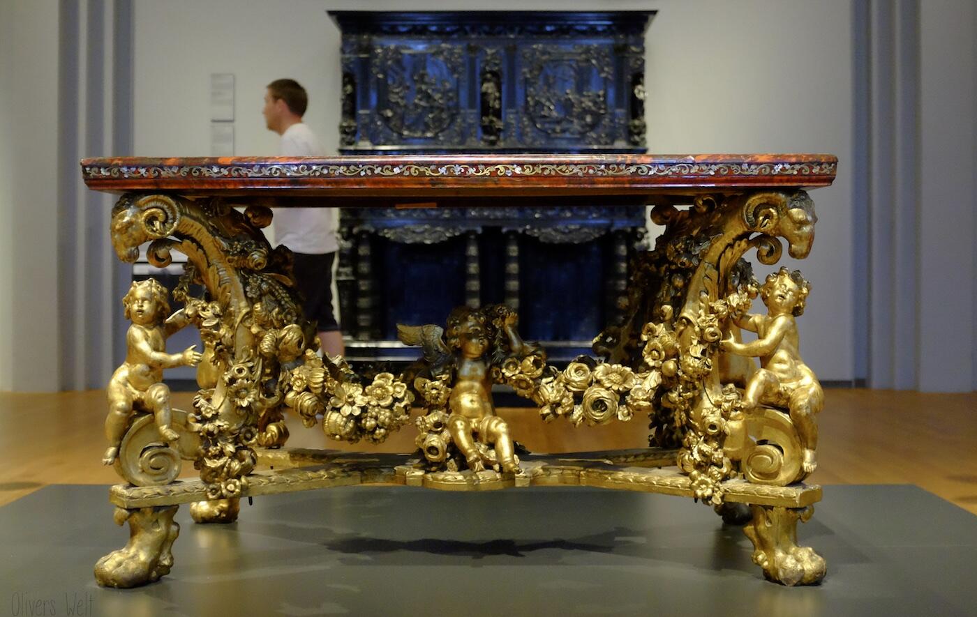 Bild ohne Beschreibung Bild ohne Beschreibung