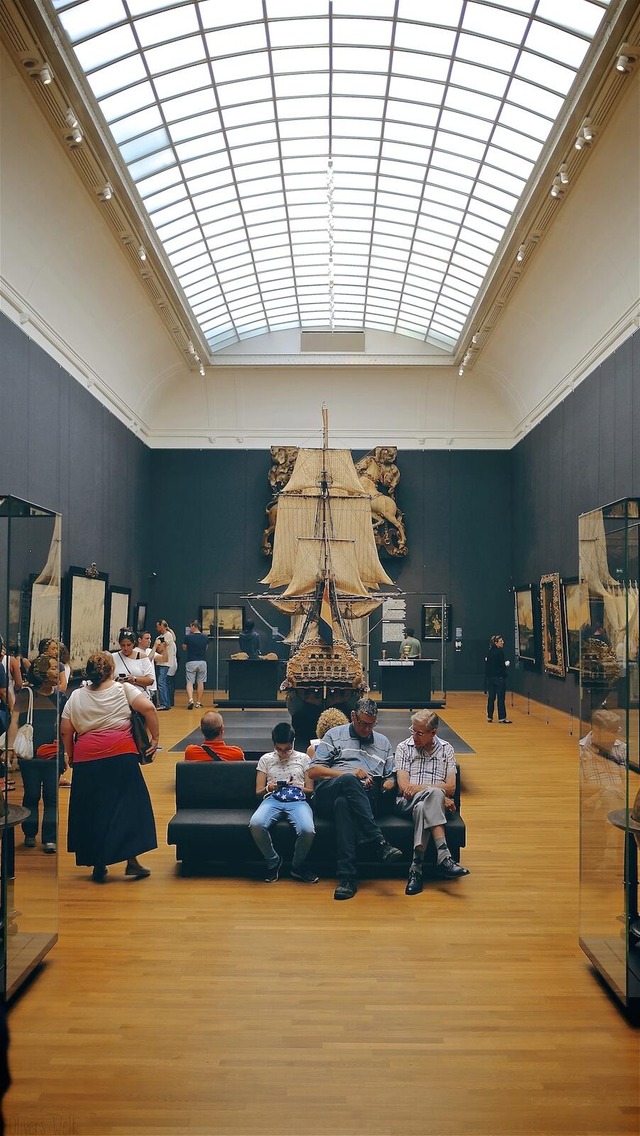 Bild ohne Beschreibung Bild ohne Beschreibung