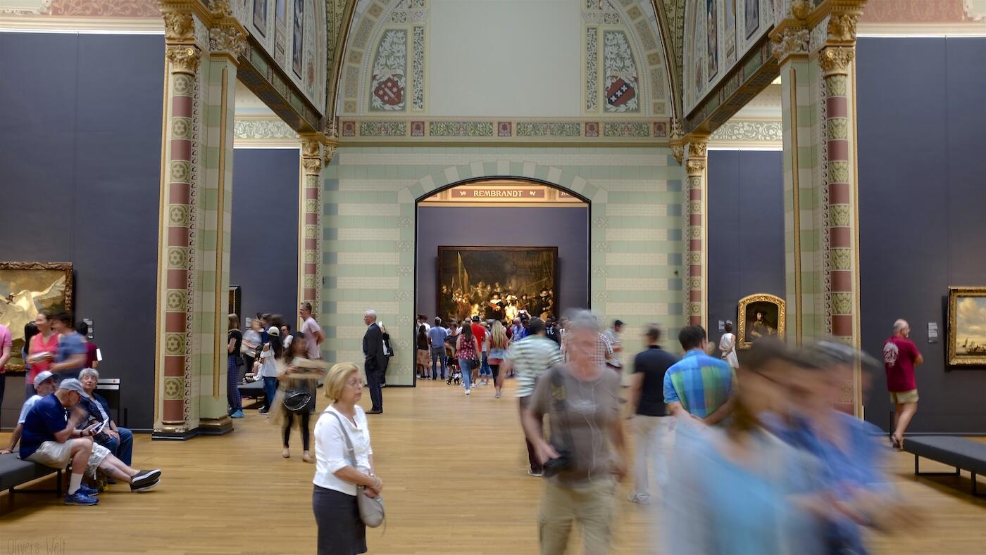 Bild ohne Beschreibung Bild ohne Beschreibung