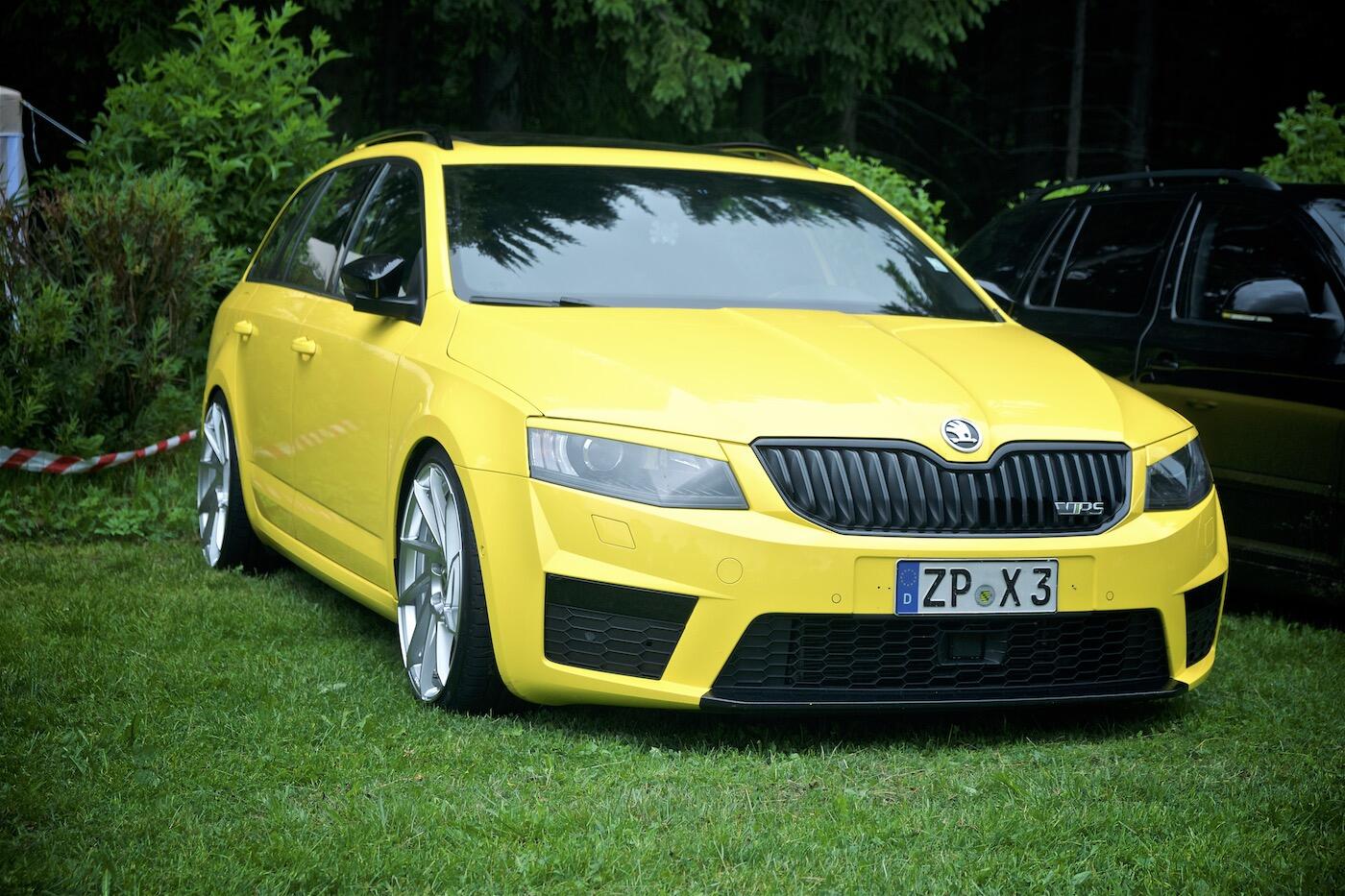 Bild ohne Beschreibung Bild ohne Beschreibung