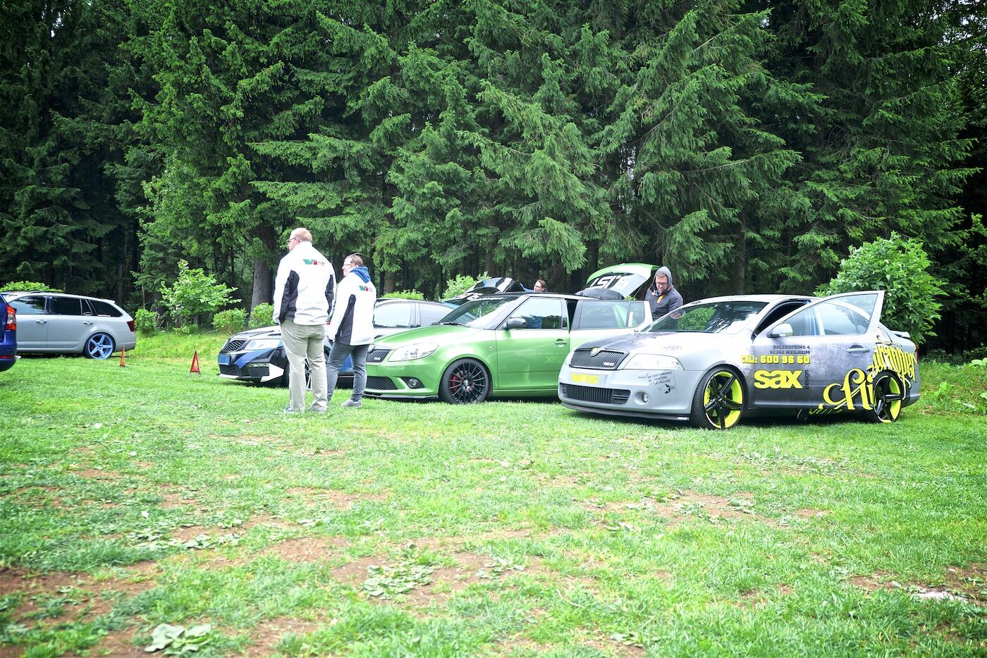 Bild ohne Beschreibung Bild ohne Beschreibung