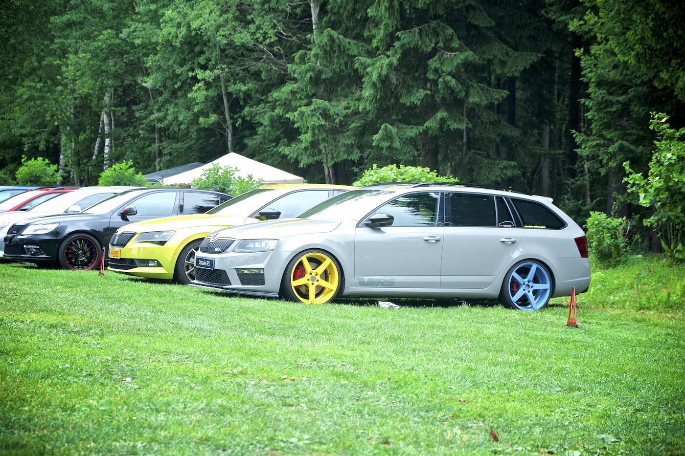 Bild ohne Beschreibung Bild ohne Beschreibung