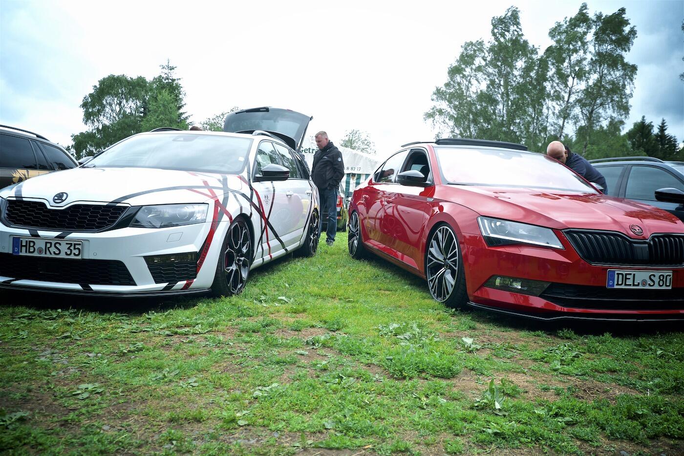 Bild ohne Beschreibung Bild ohne Beschreibung