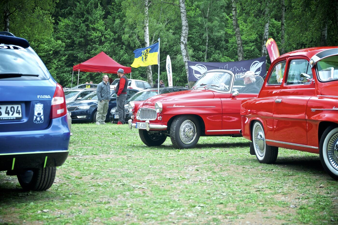 Bild ohne Beschreibung Bild ohne Beschreibung