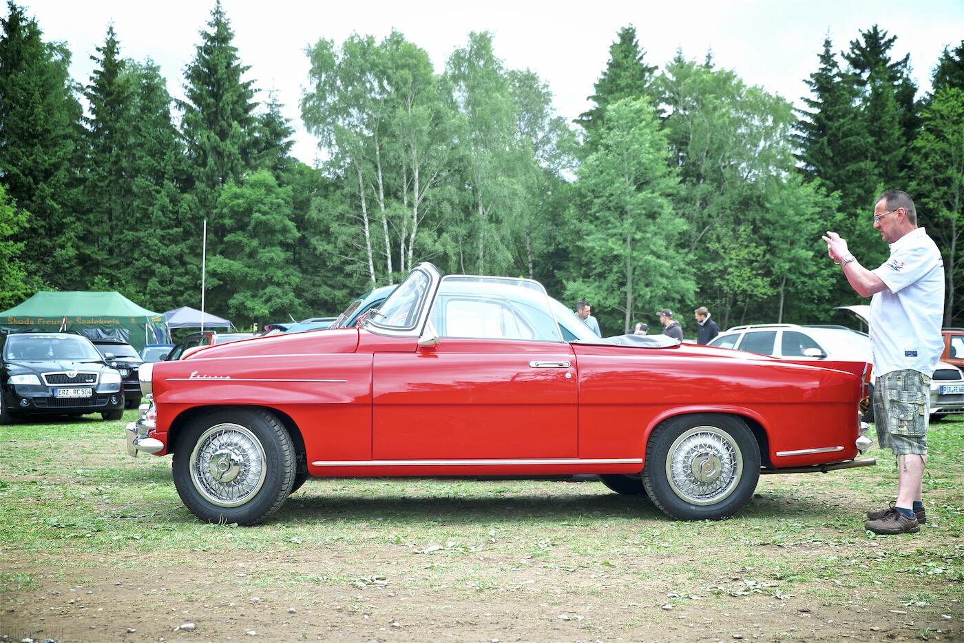 Bild ohne Beschreibung Bild ohne Beschreibung