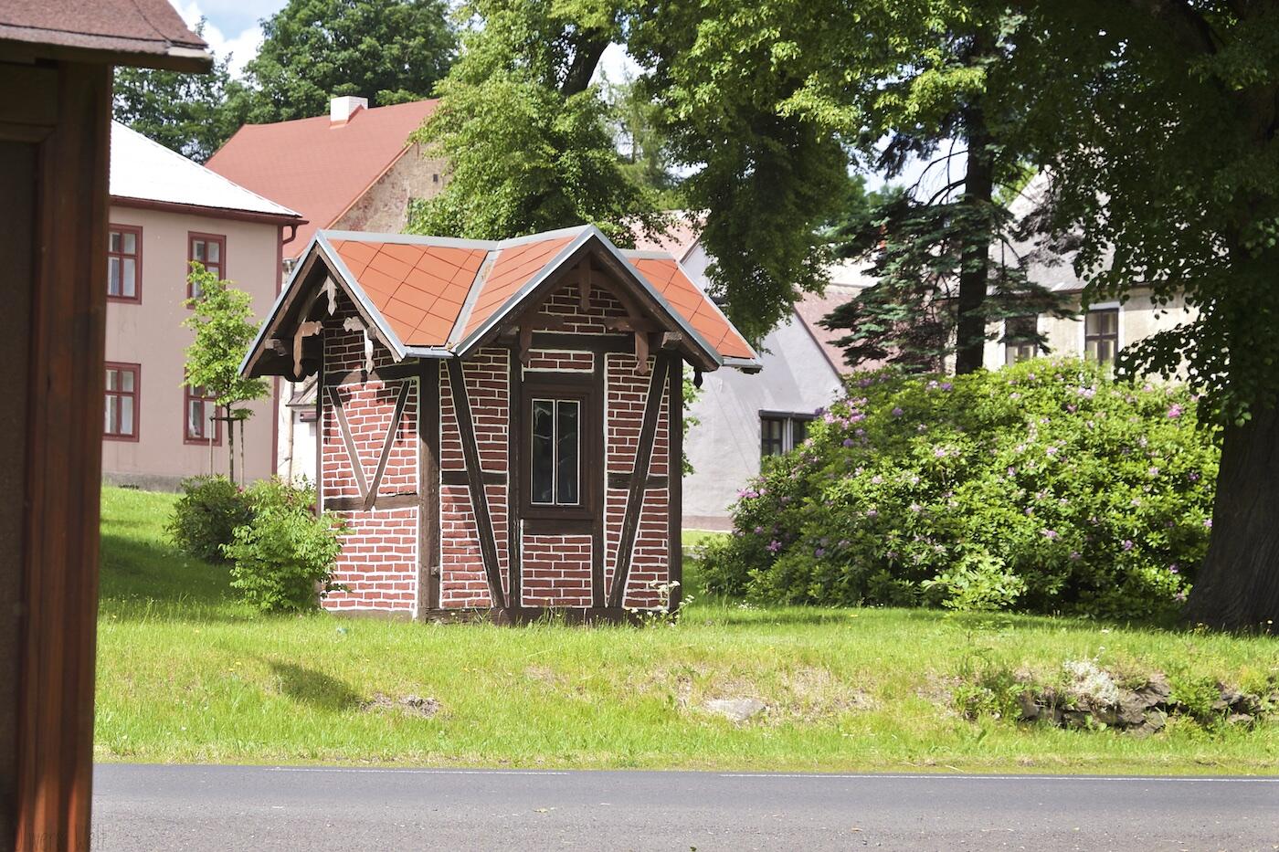 Bild ohne Beschreibung