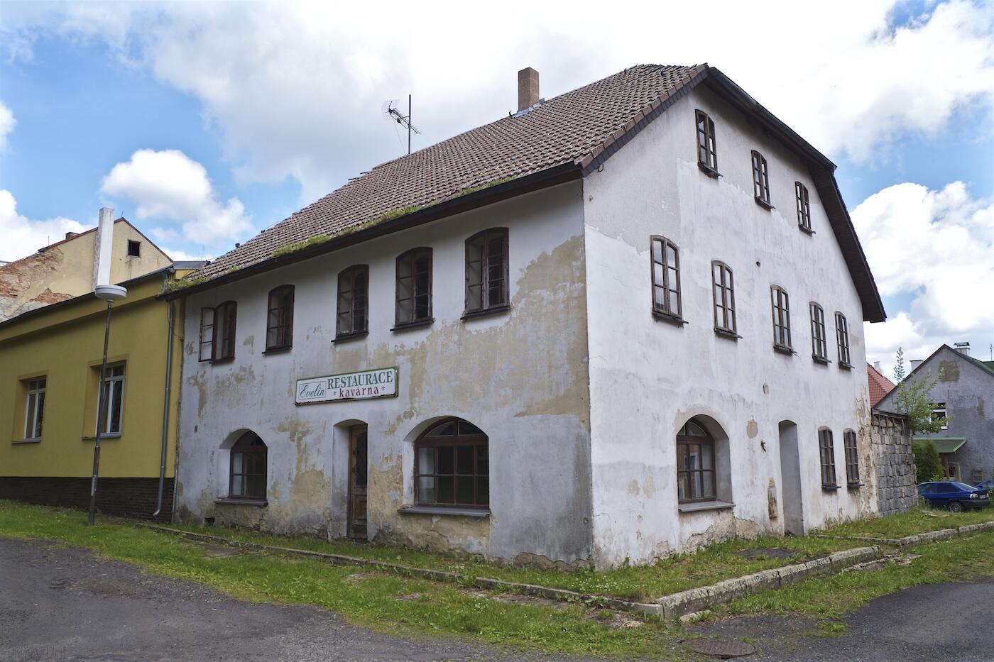 Bild ohne Beschreibung