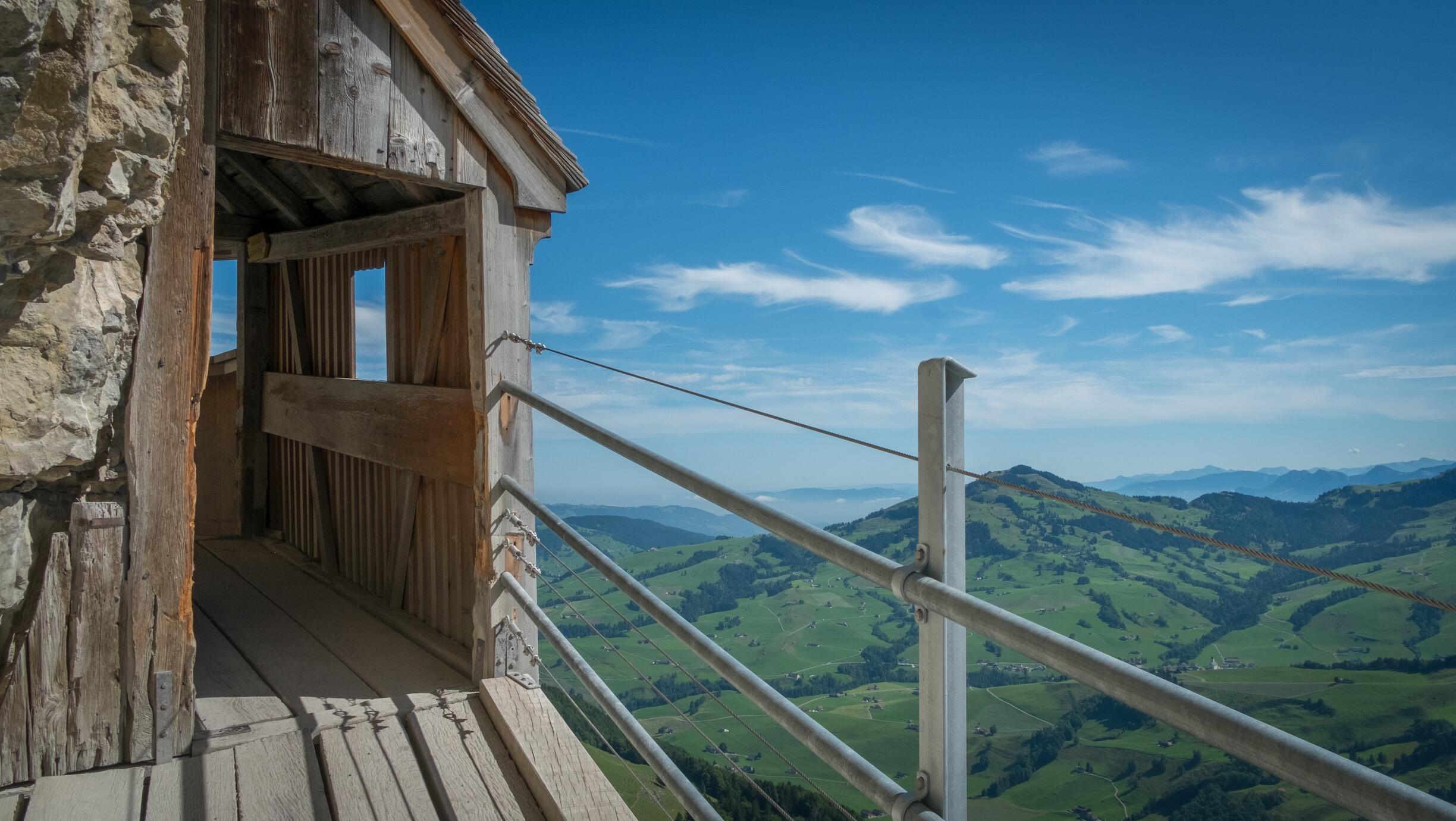 Bild ohne Beschreibung Bild ohne Beschreibung