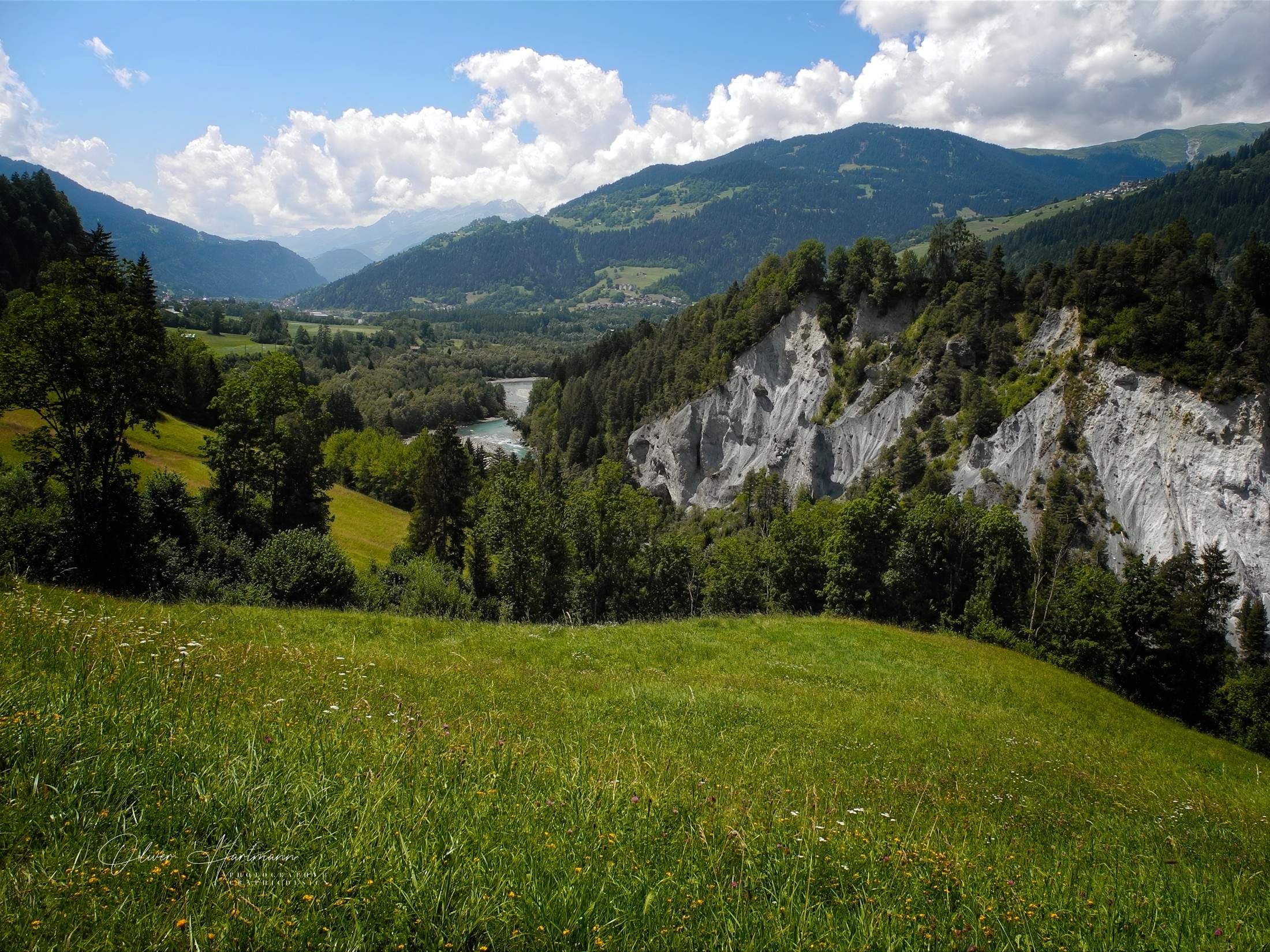 Bild ohne Beschreibung Bild ohne Beschreibung