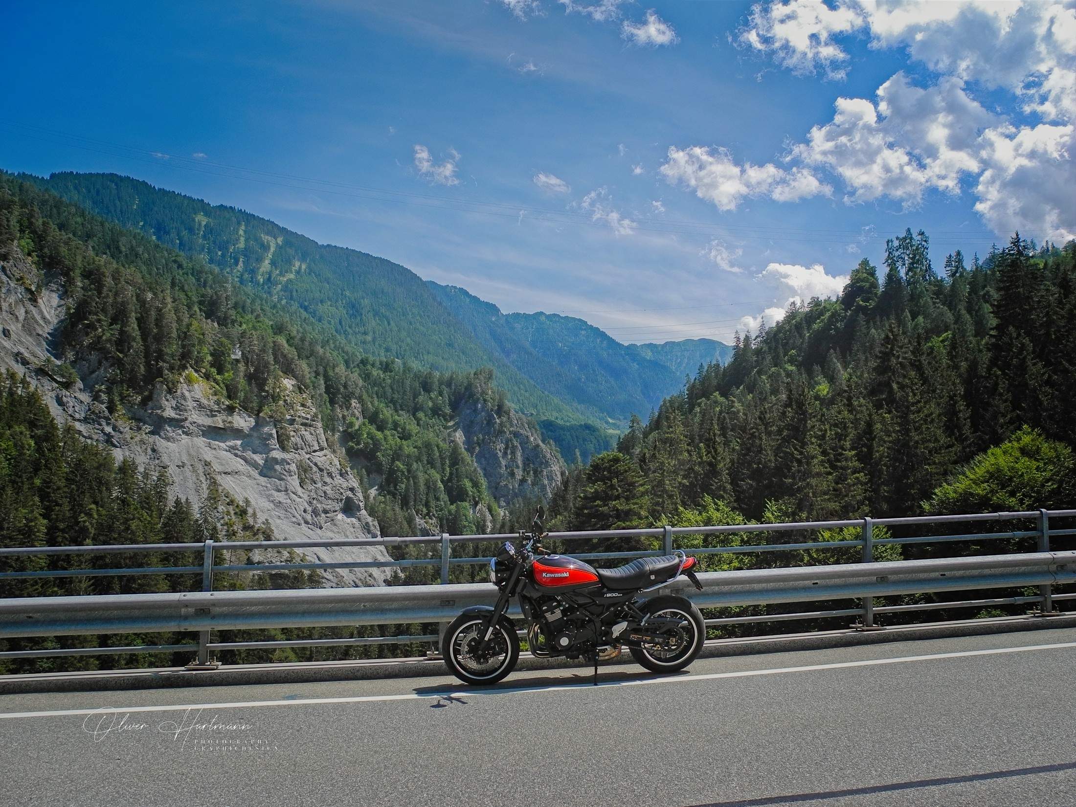 Bild ohne Beschreibung Bild ohne Beschreibung