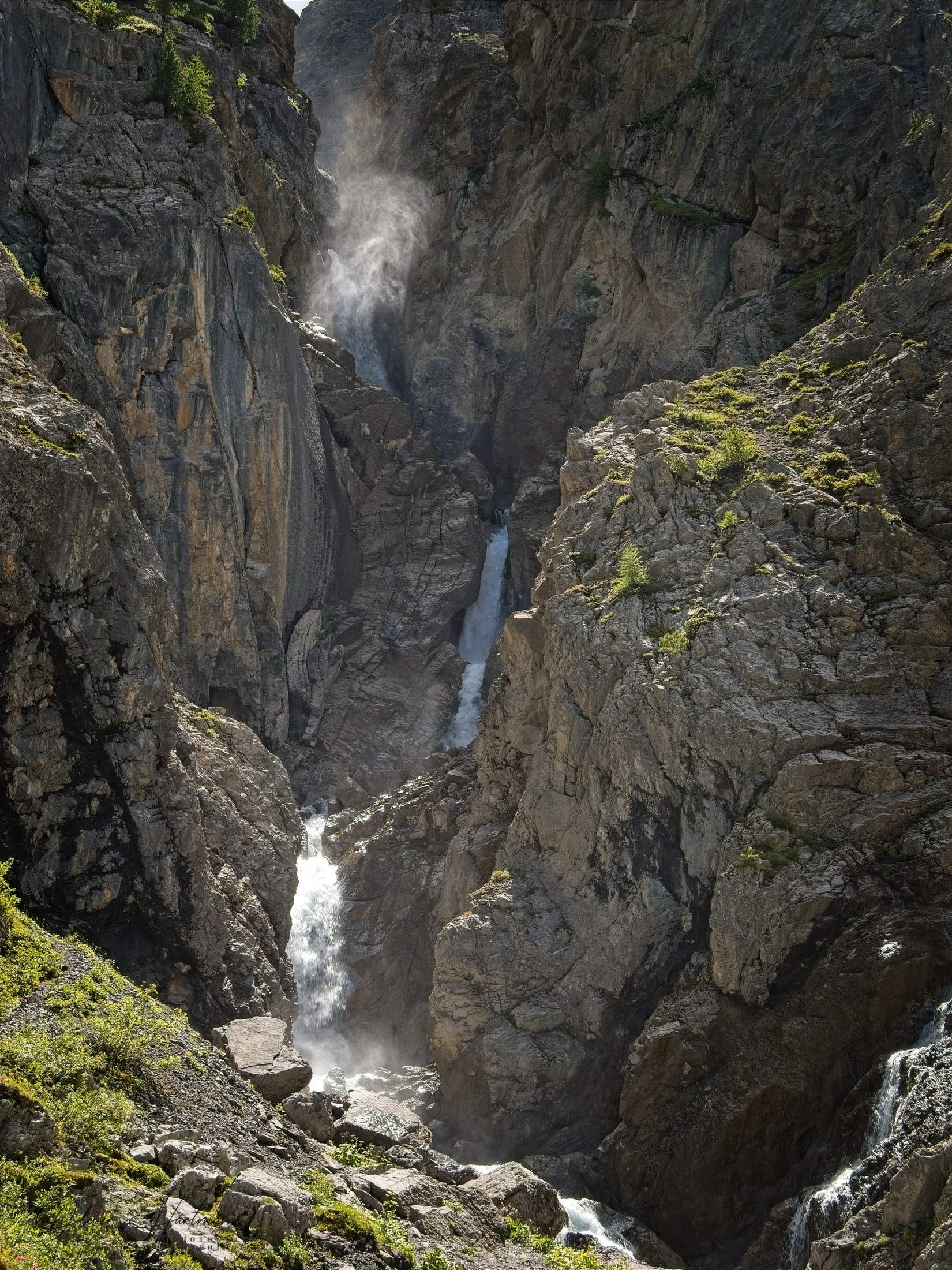 Bild ohne Beschreibung Bild ohne Beschreibung