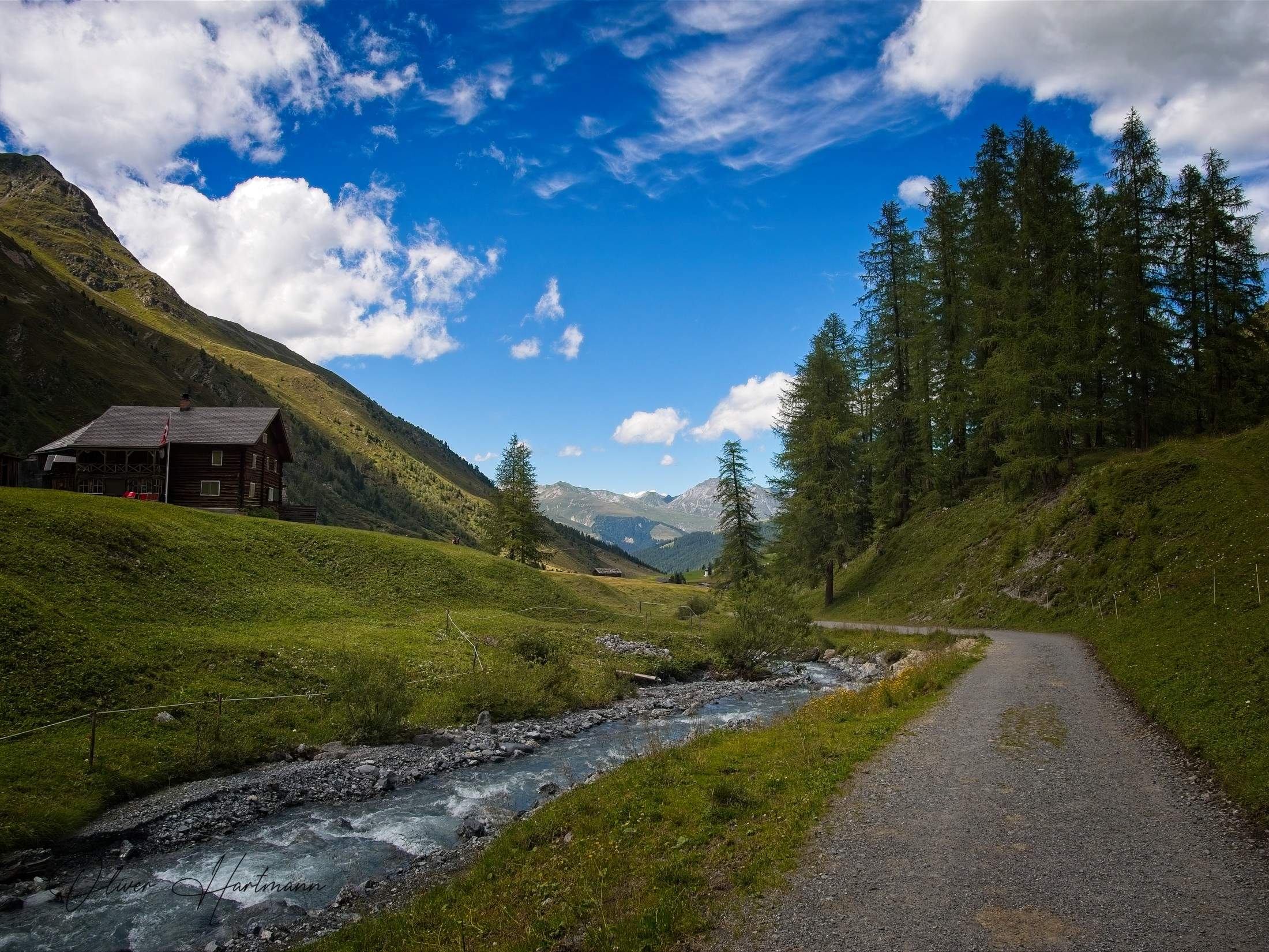 Bild ohne Beschreibung Bild ohne Beschreibung