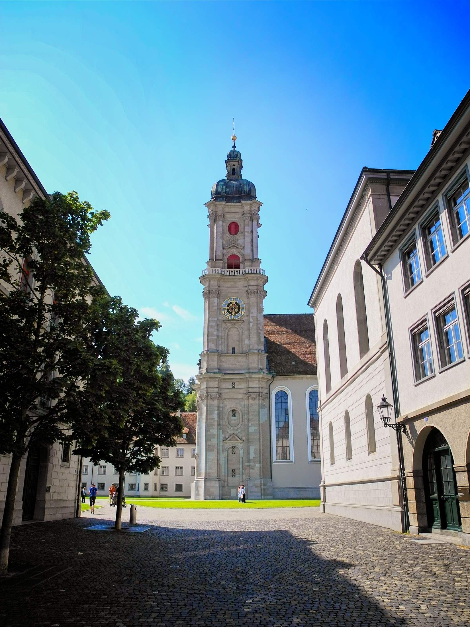 Bild ohne Beschreibung Bild ohne Beschreibung