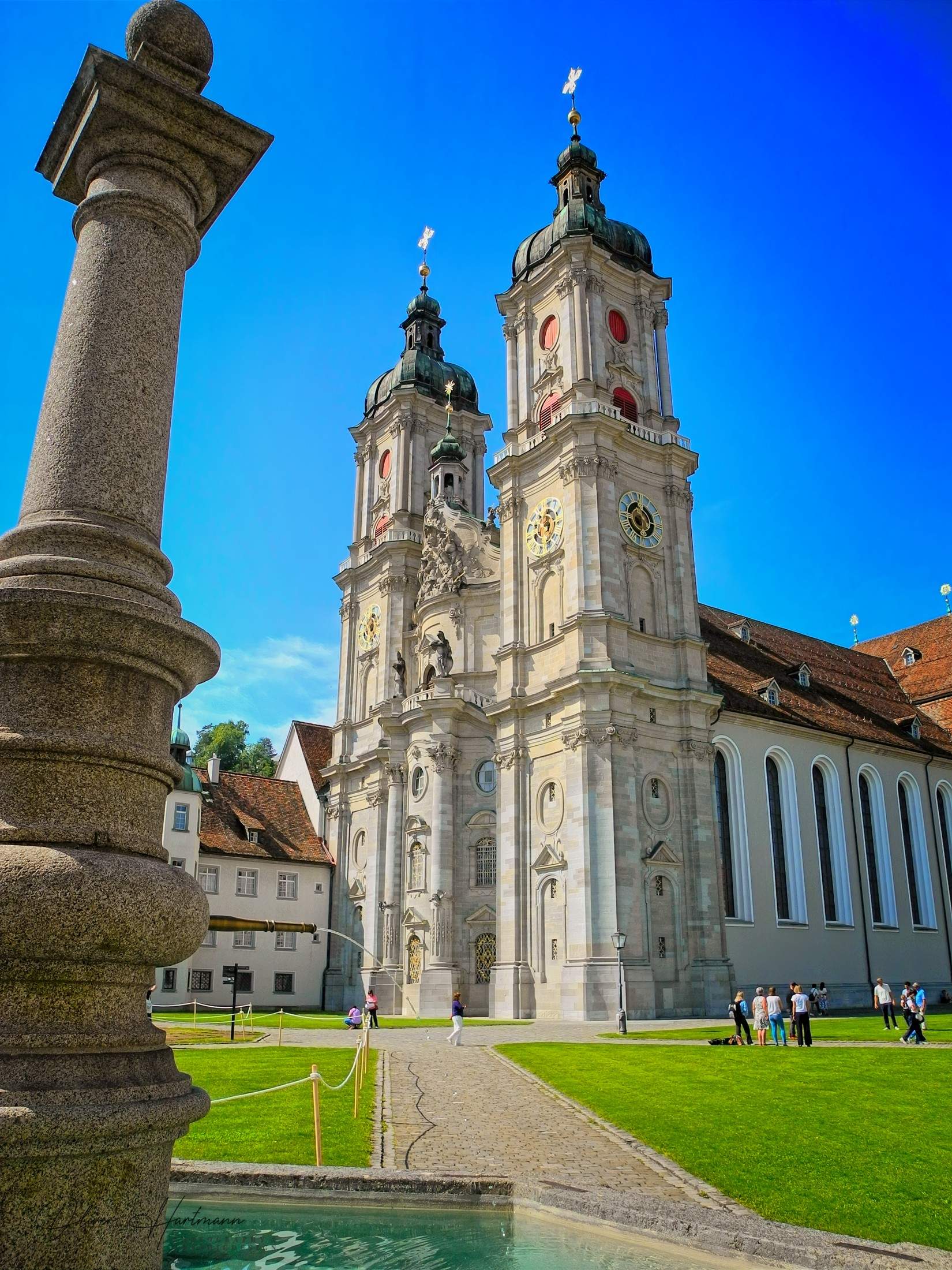 Bild ohne Beschreibung Bild ohne Beschreibung