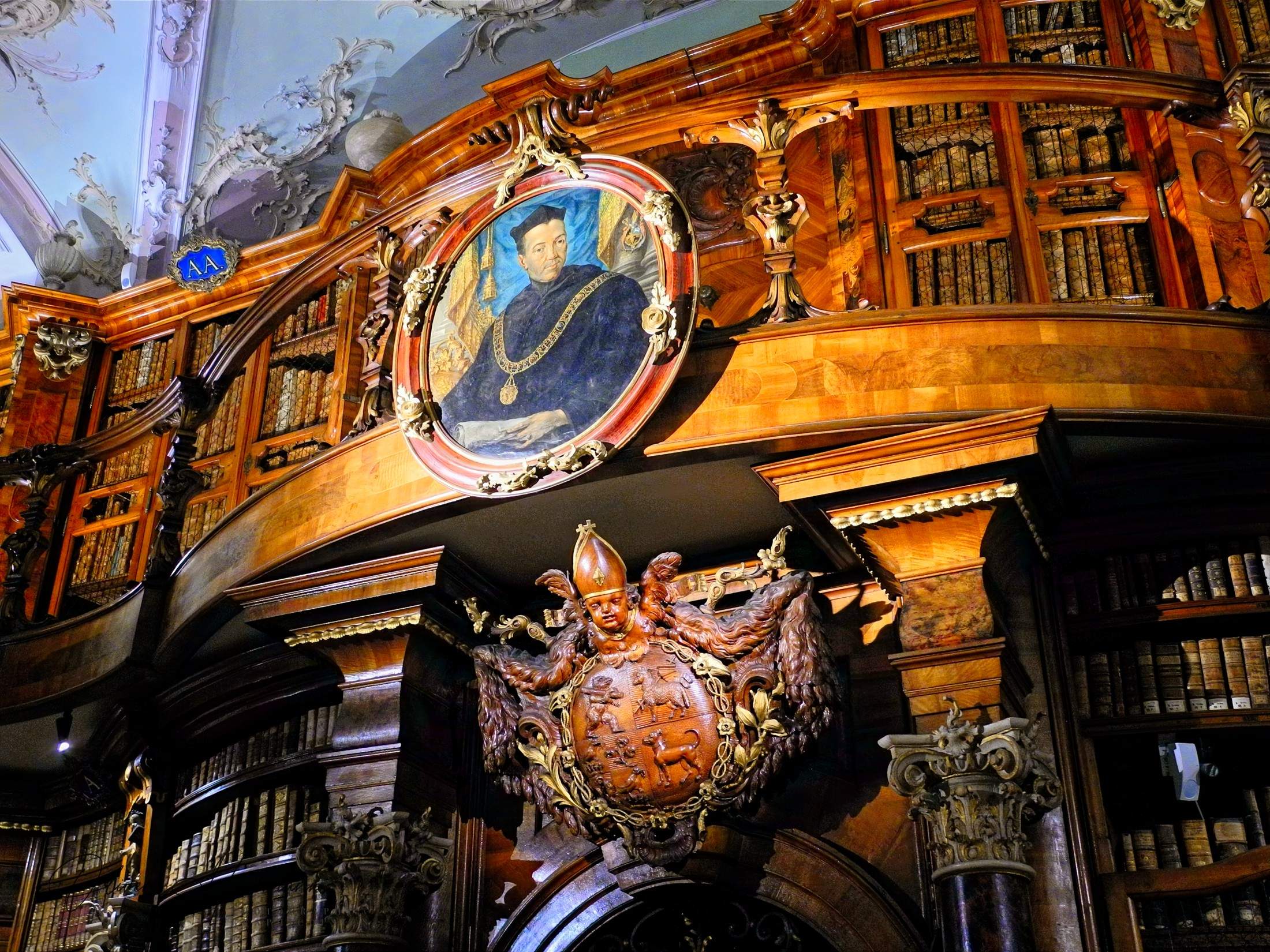 Bild ohne Beschreibung Bild ohne Beschreibung