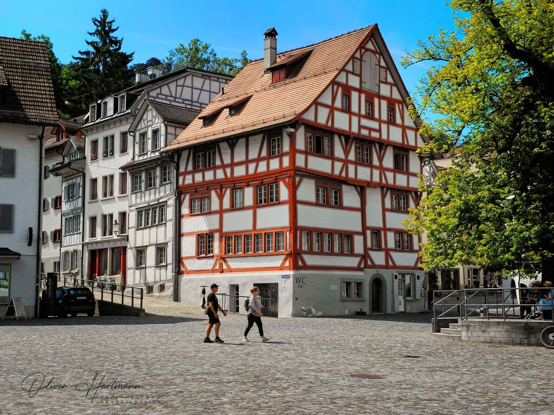 Bild ohne Beschreibung Bild ohne Beschreibung