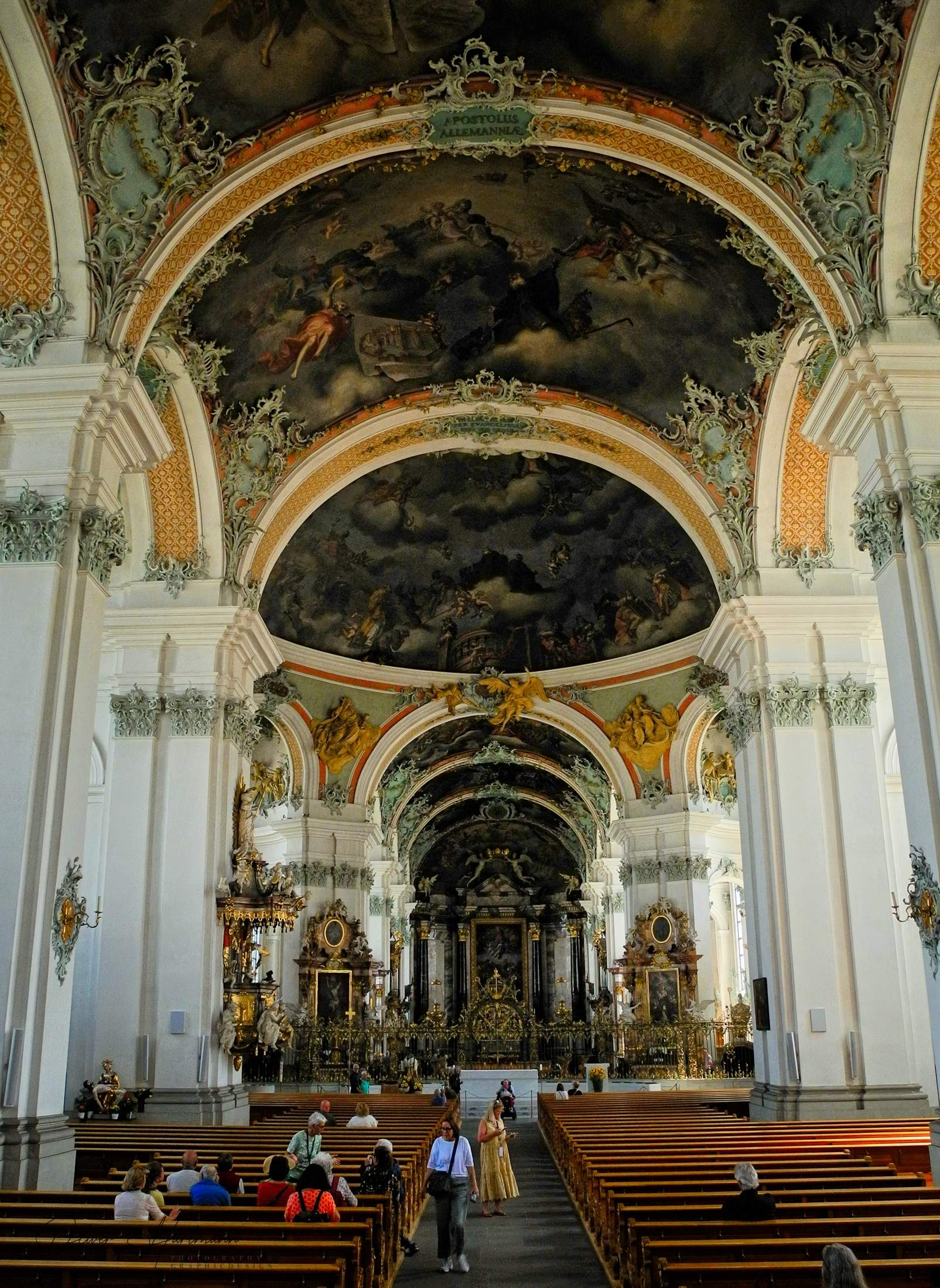 Bild ohne Beschreibung Bild ohne Beschreibung