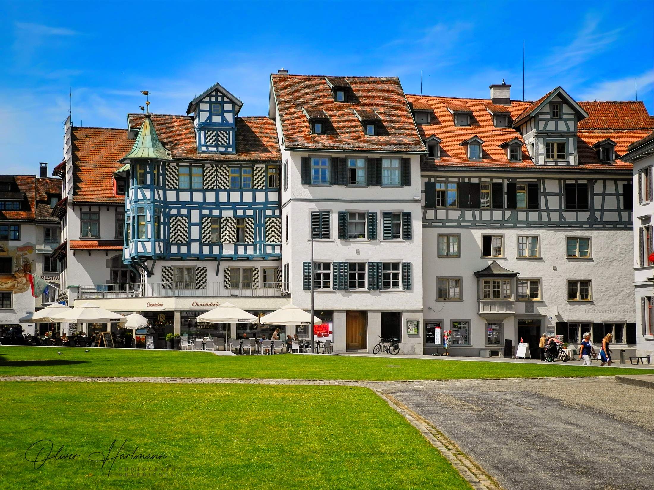 Bild ohne Beschreibung Bild ohne Beschreibung