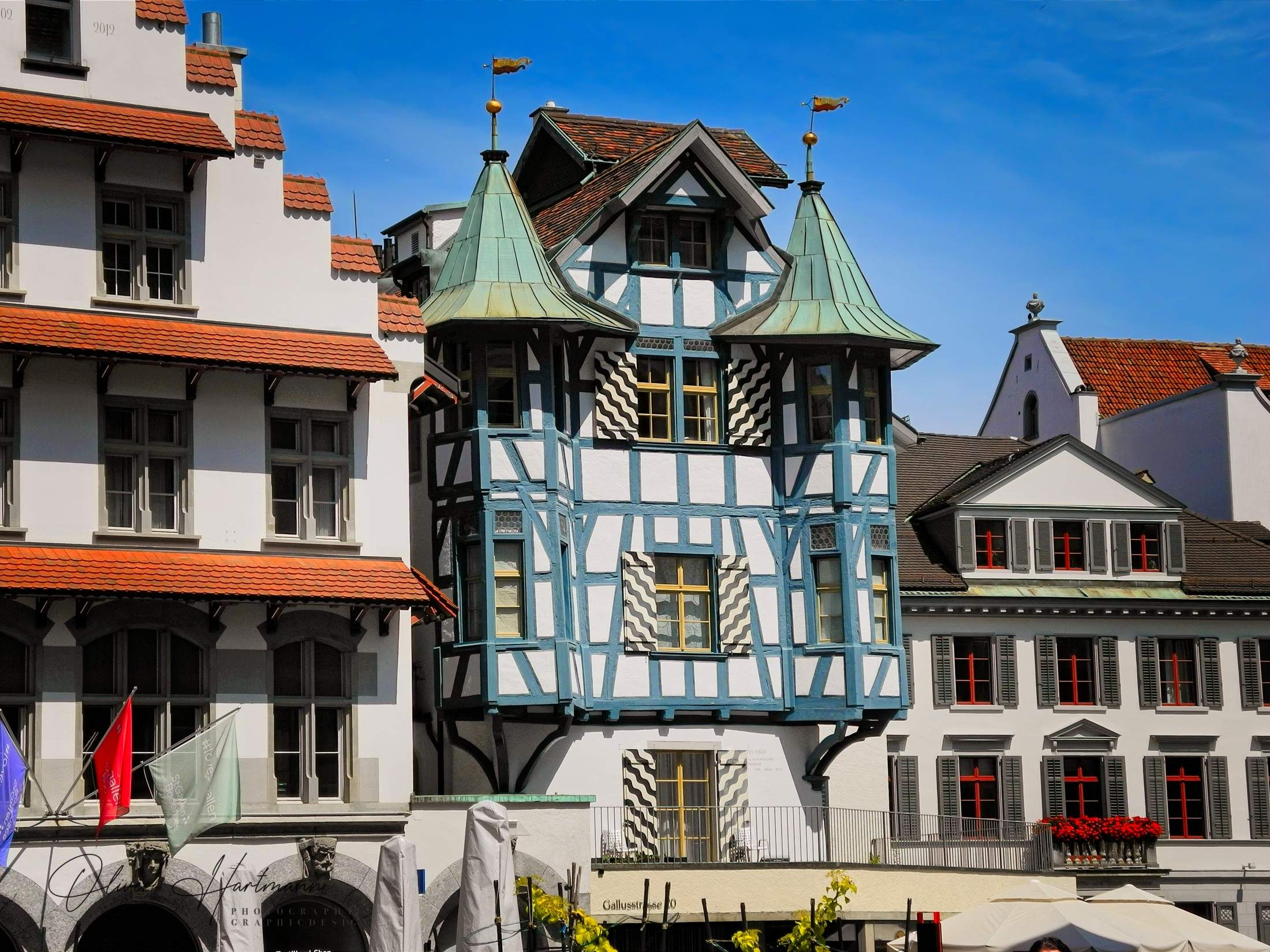 Bild ohne Beschreibung Bild ohne Beschreibung