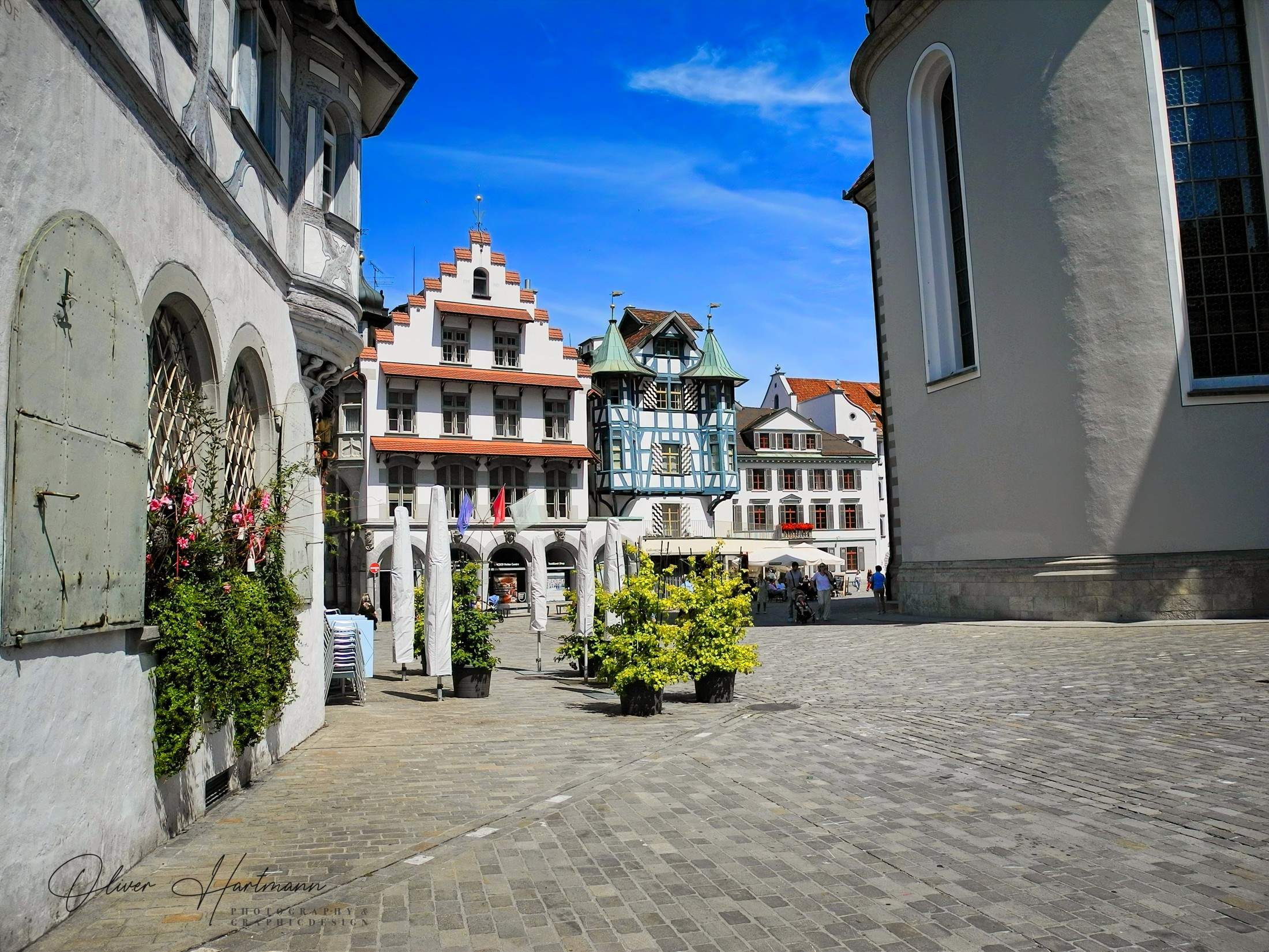 Bild ohne Beschreibung Bild ohne Beschreibung