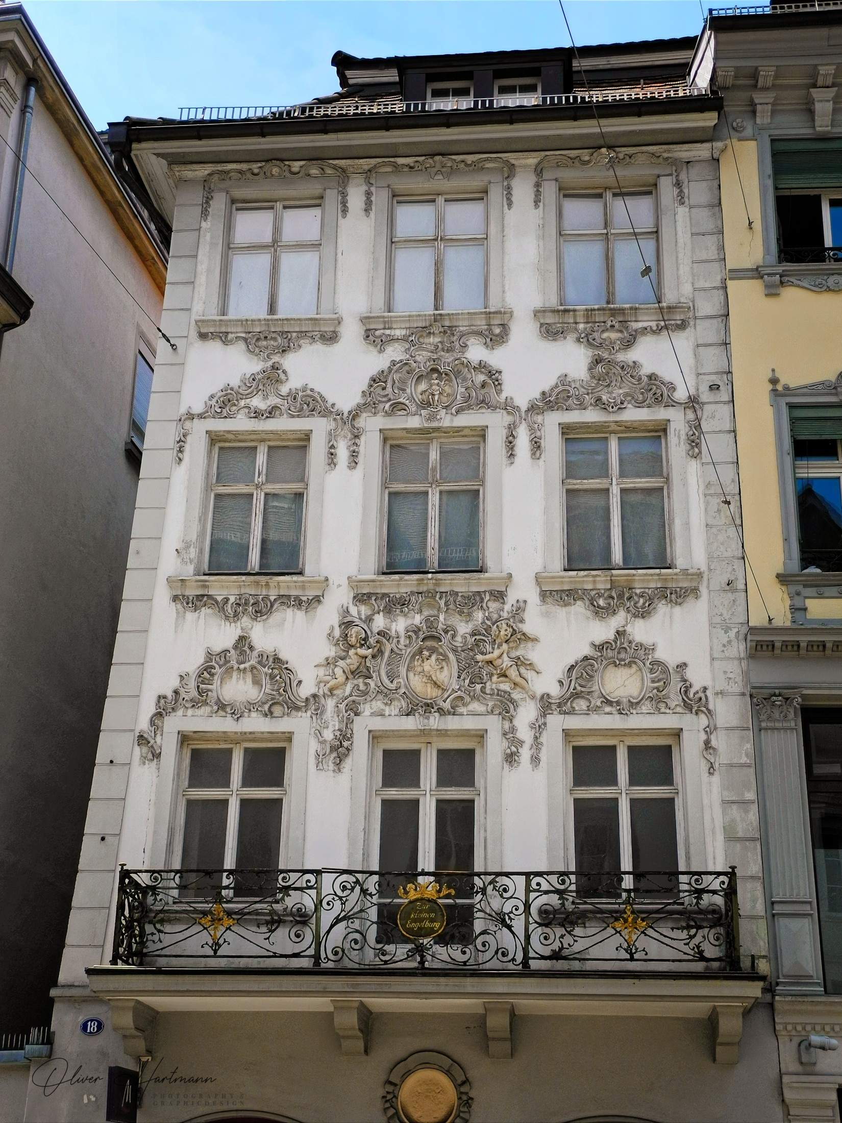 Bild ohne Beschreibung Bild ohne Beschreibung