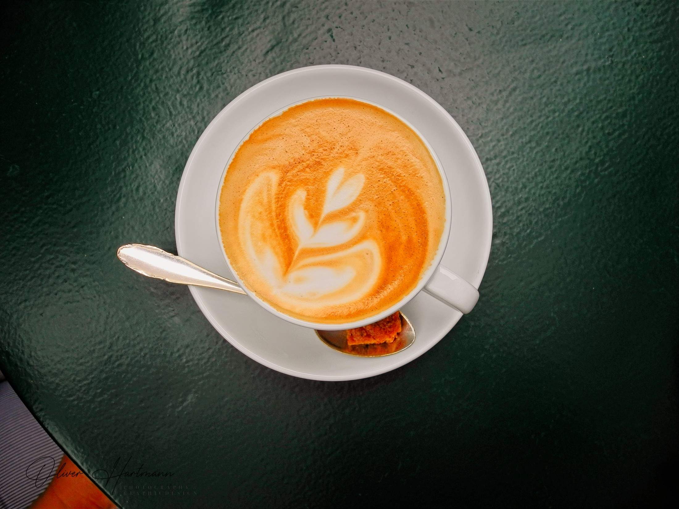 Bild ohne Beschreibung Bild ohne Beschreibung