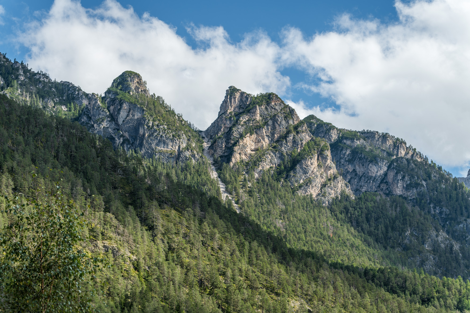 Bild ohne Beschreibung Bild ohne Beschreibung