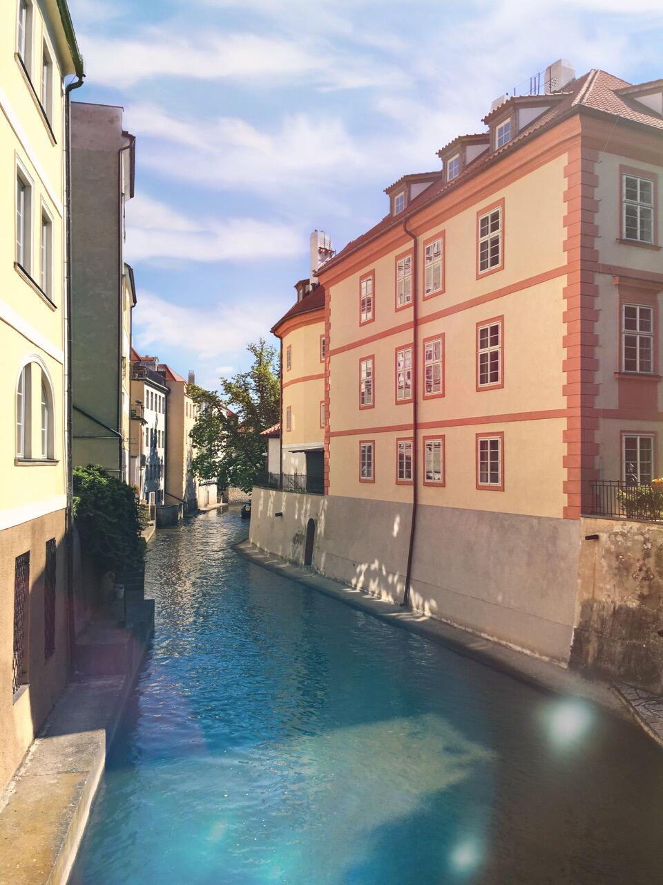 Bild ohne Beschreibung