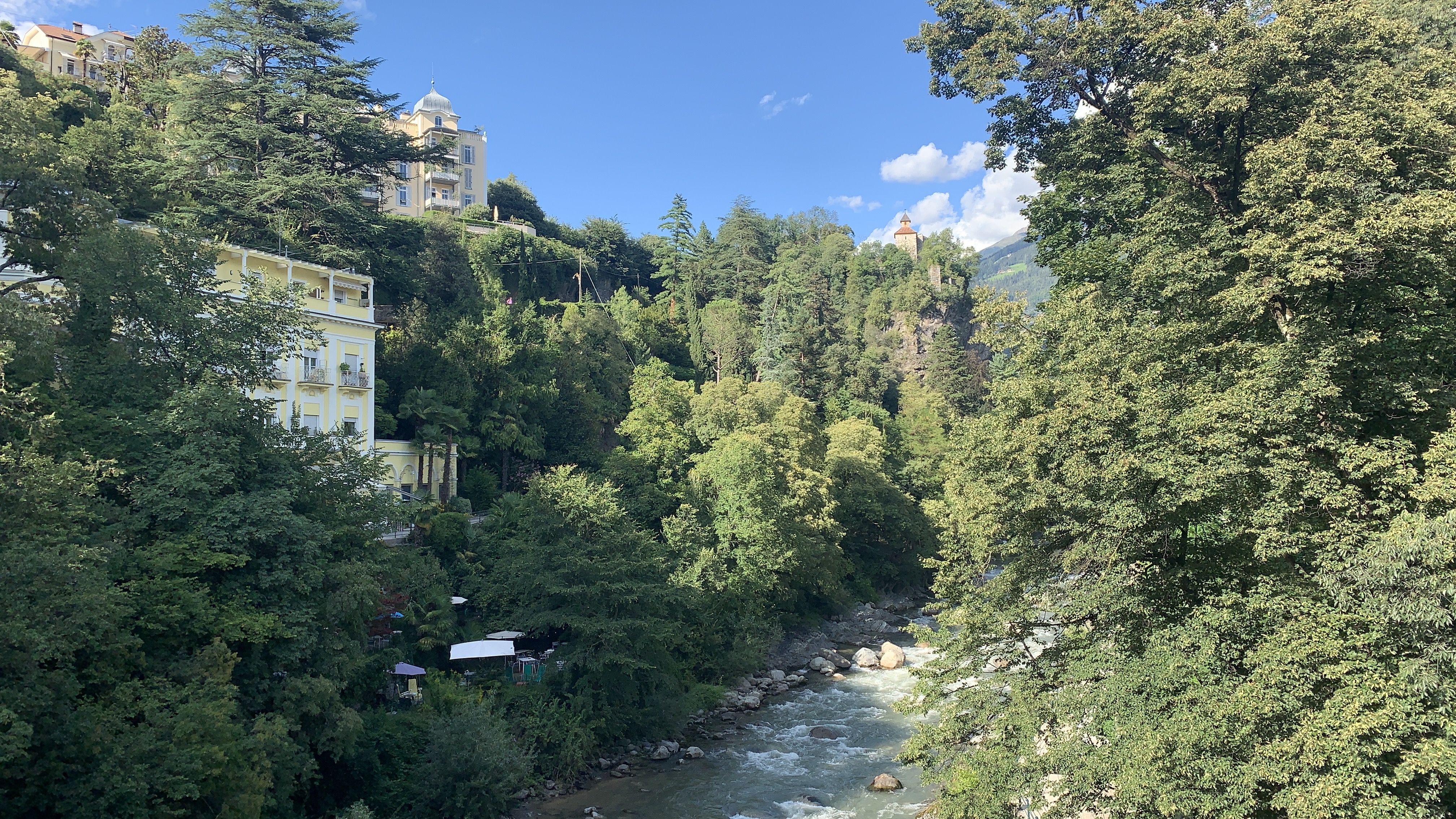 Bild ohne Beschreibung