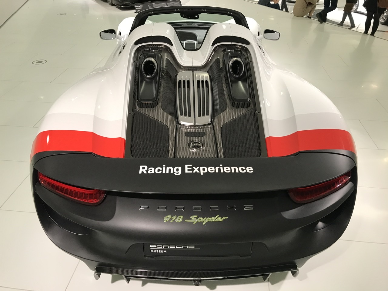 Bild ohne Beschreibung