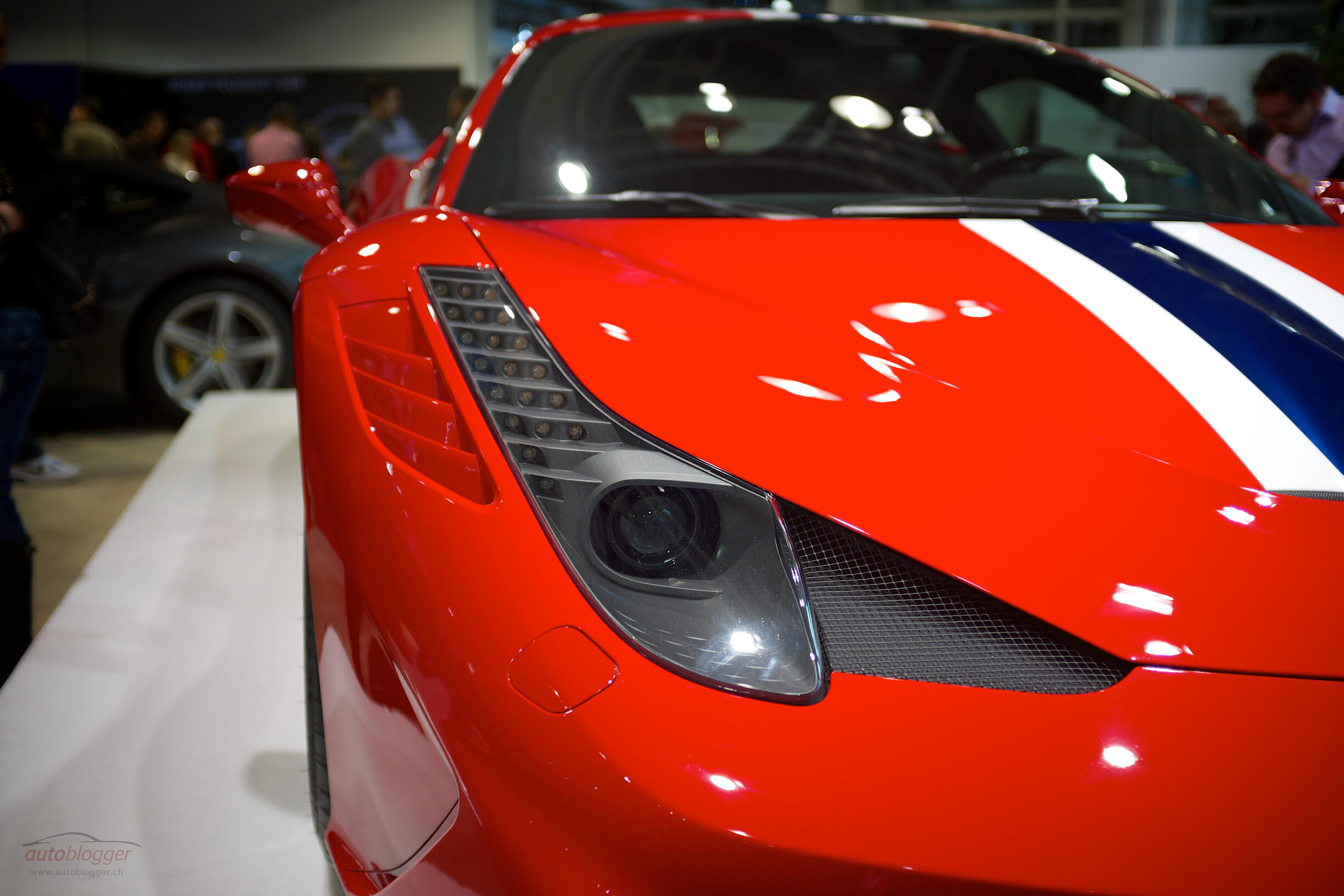 Bild ohne Beschreibung Bild ohne Beschreibung