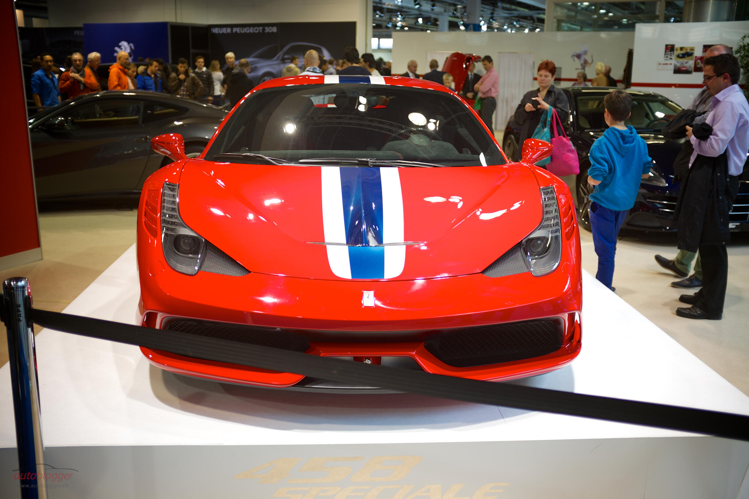 Bild ohne Beschreibung Bild ohne Beschreibung