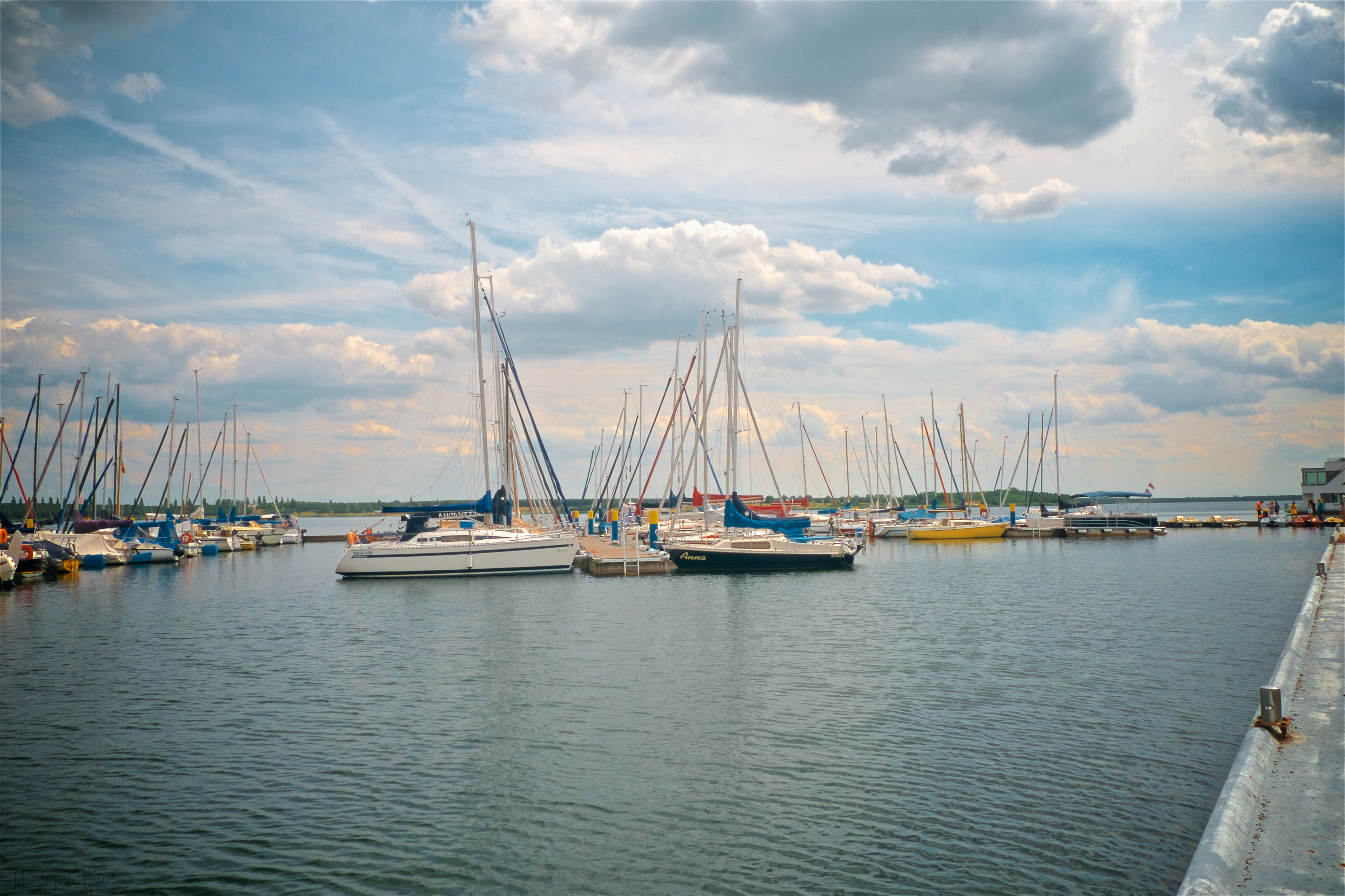 Bild ohne Beschreibung Bild ohne Beschreibung