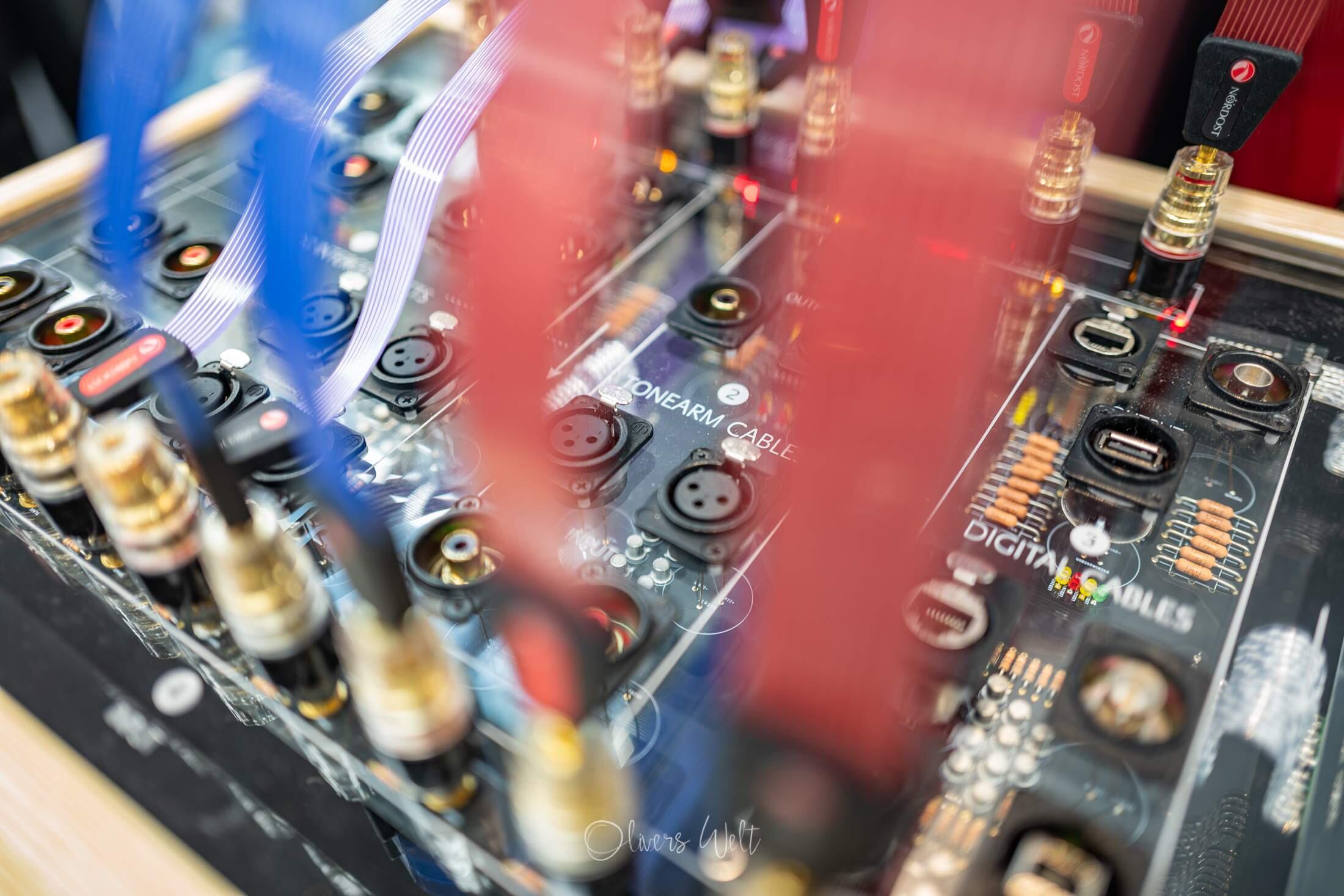 Bild ohne Beschreibung Bild ohne Beschreibung