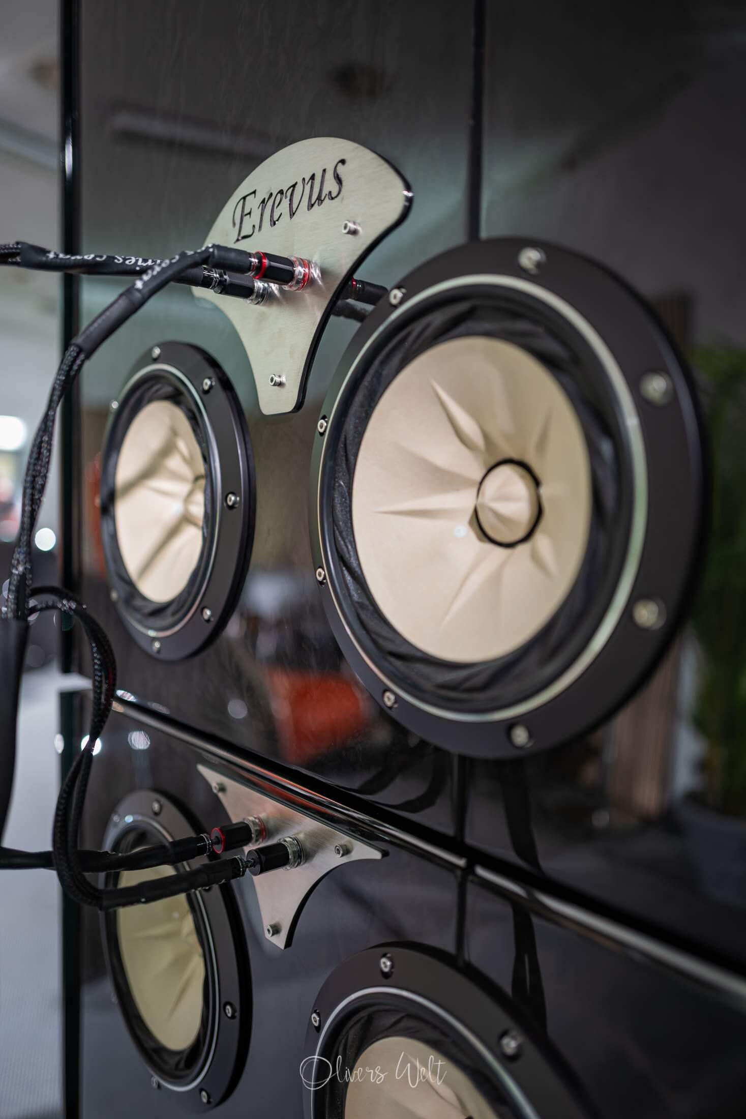 Bild ohne Beschreibung Bild ohne Beschreibung