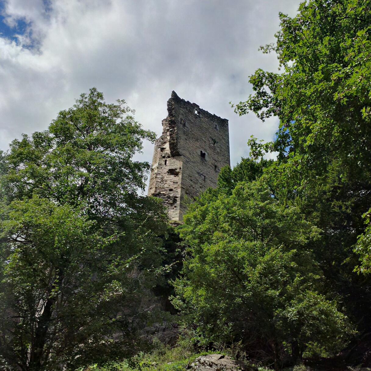 Bild ohne Beschreibung Bild ohne Beschreibung