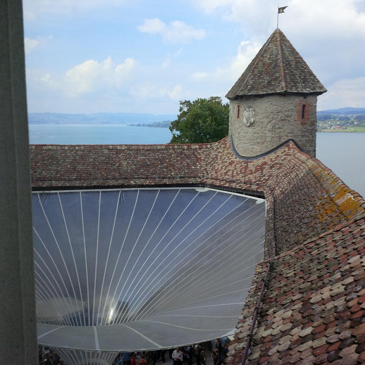 Bild ohne Beschreibung Bild ohne Beschreibung