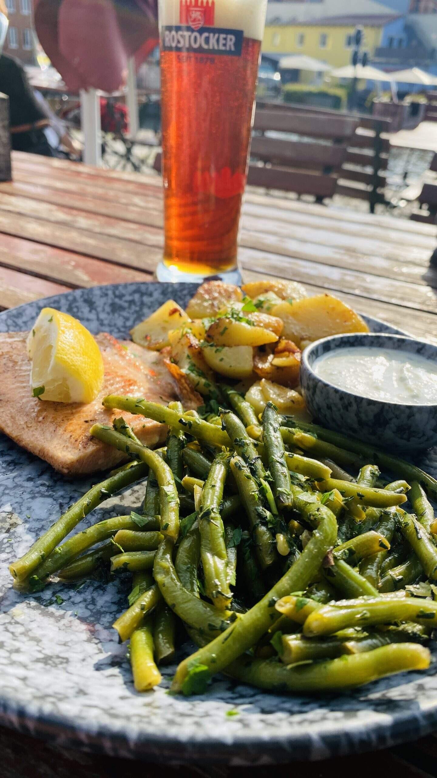 Bild ohne Beschreibung Bild ohne Beschreibung