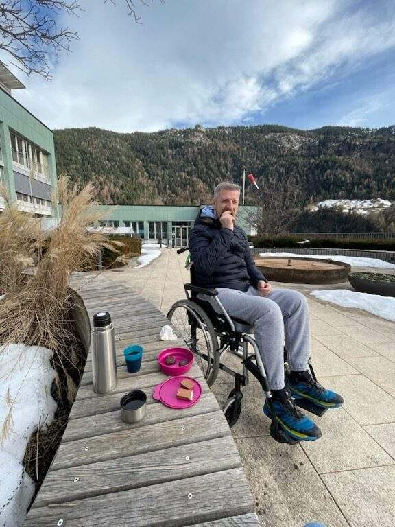 Bild ohne Beschreibung Bild ohne Beschreibung