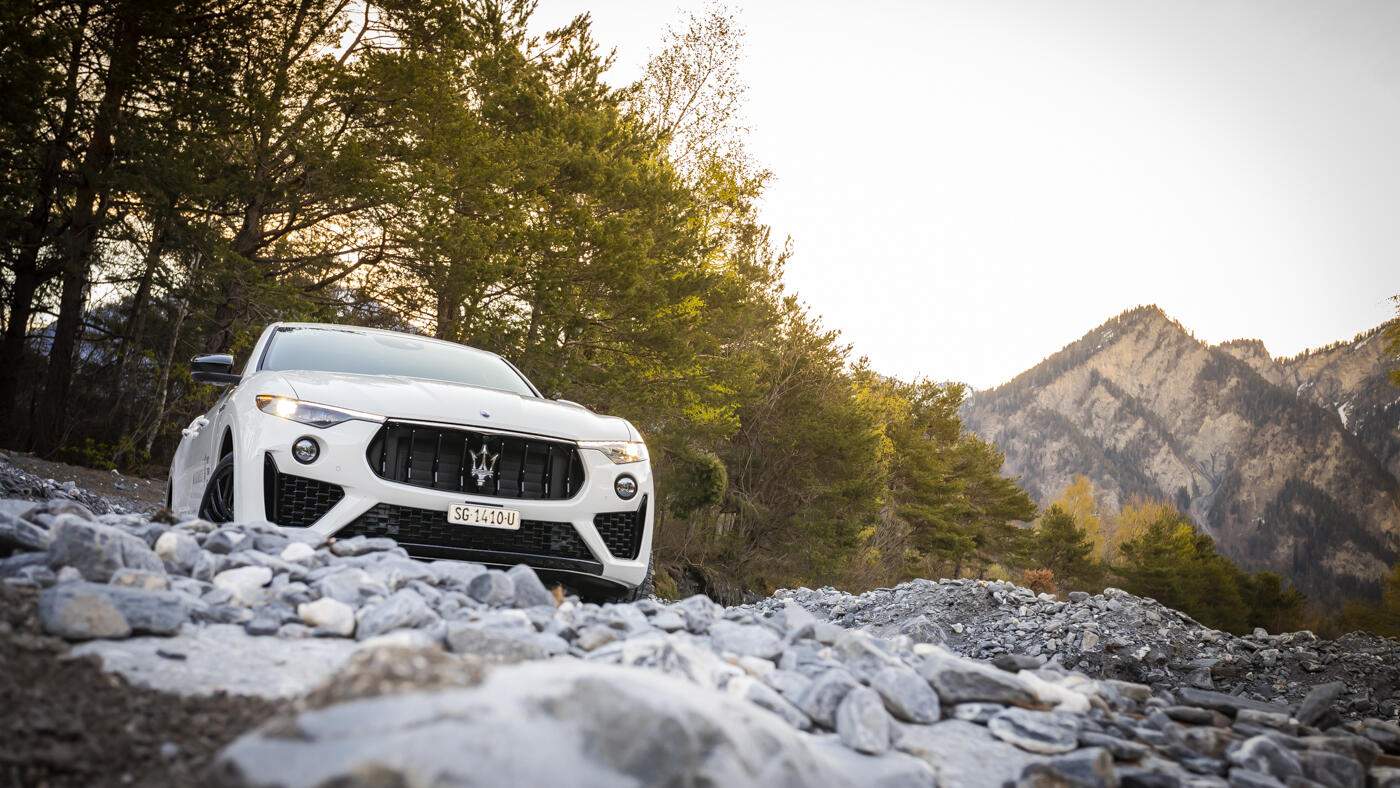 Bild ohne Beschreibung Bild ohne Beschreibung