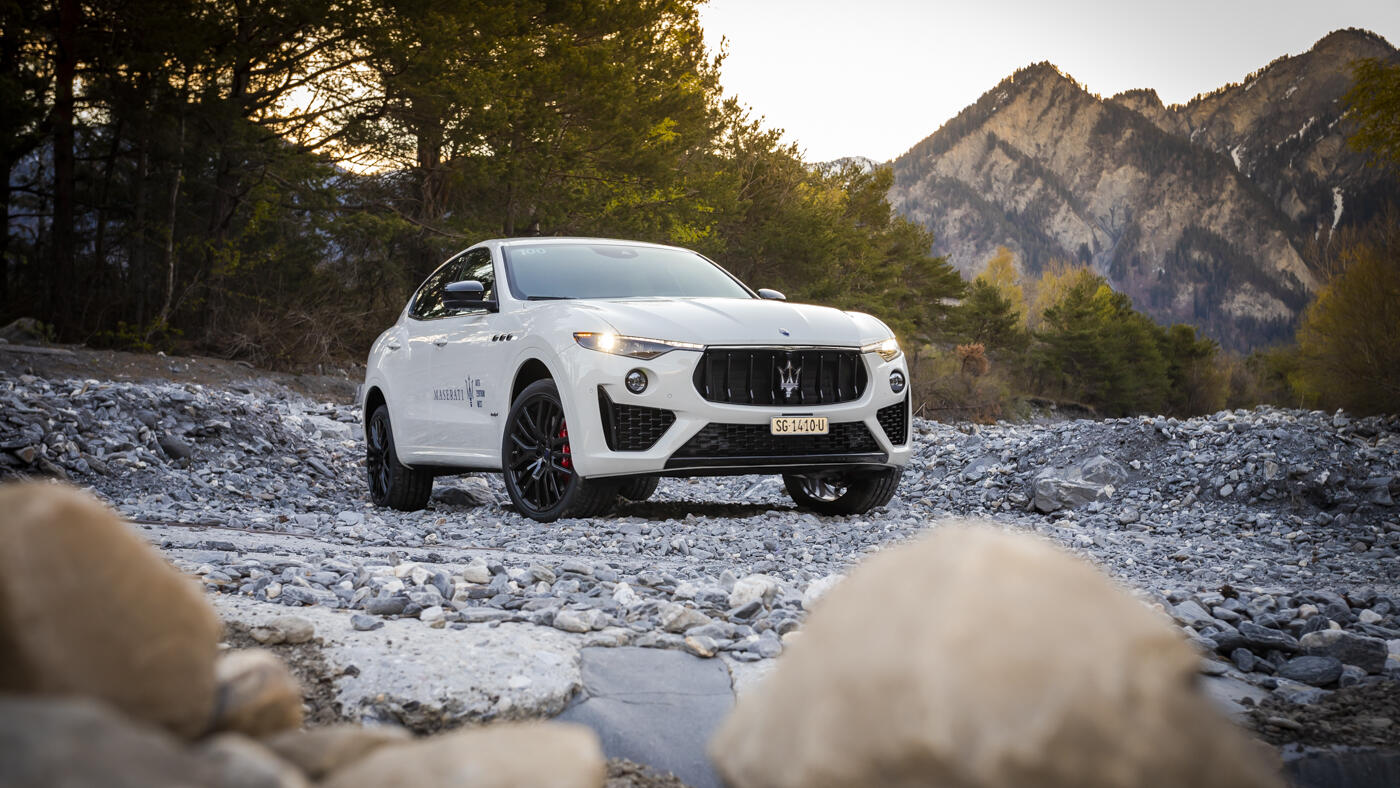 Bild ohne Beschreibung Bild ohne Beschreibung