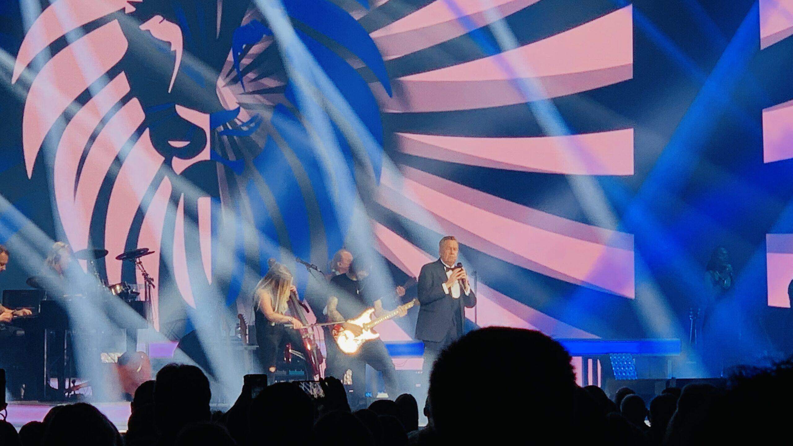 Bild ohne Beschreibung Bild ohne Beschreibung