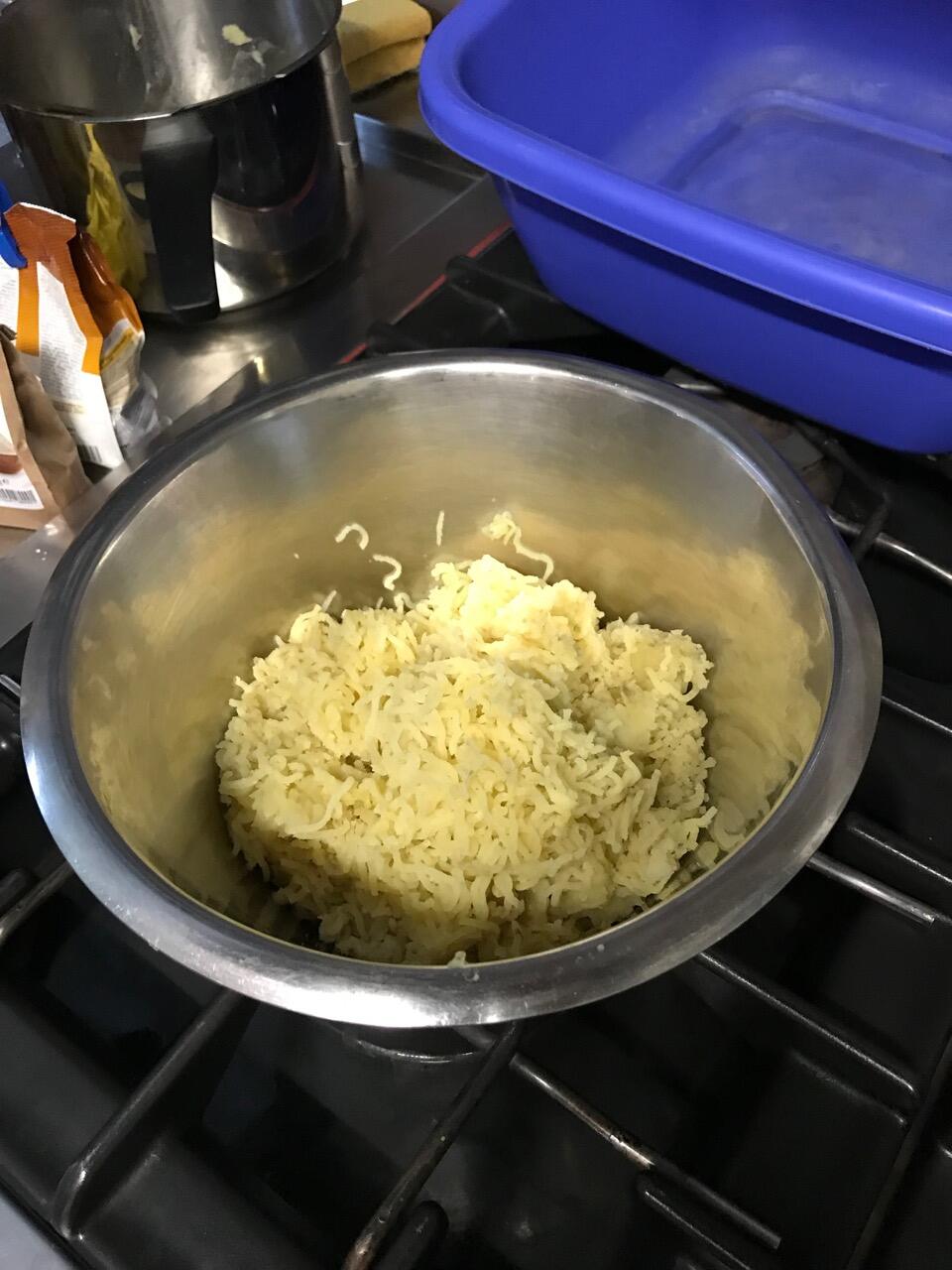 Bild ohne Beschreibung Bild ohne Beschreibung