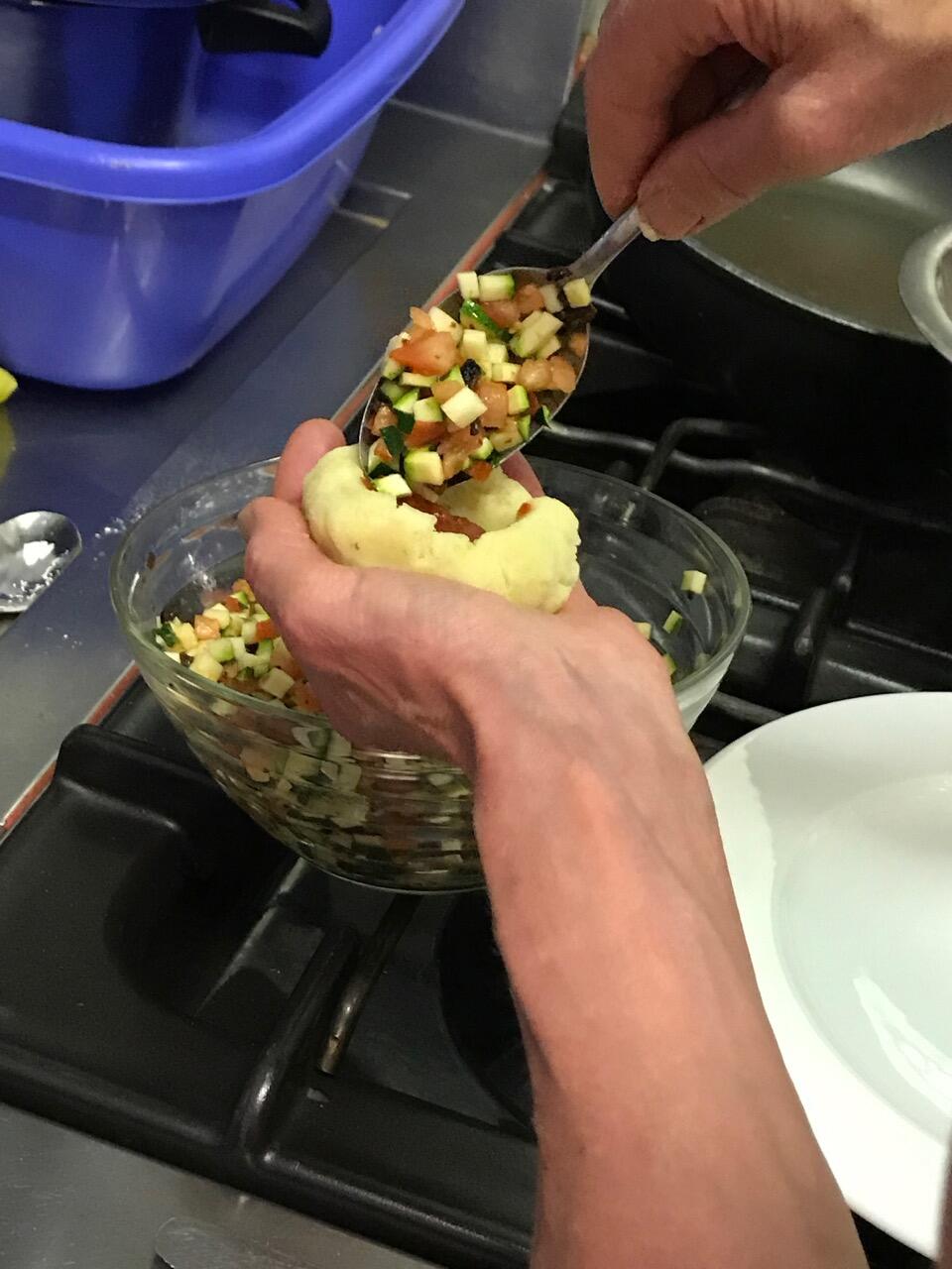 Bild ohne Beschreibung Bild ohne Beschreibung